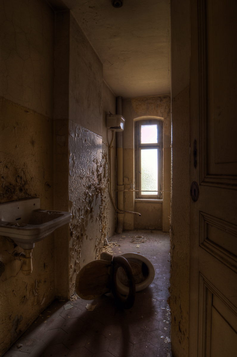 Samyang 14mm F2.8 ED AS IF UMC sample photo. Abort photography
