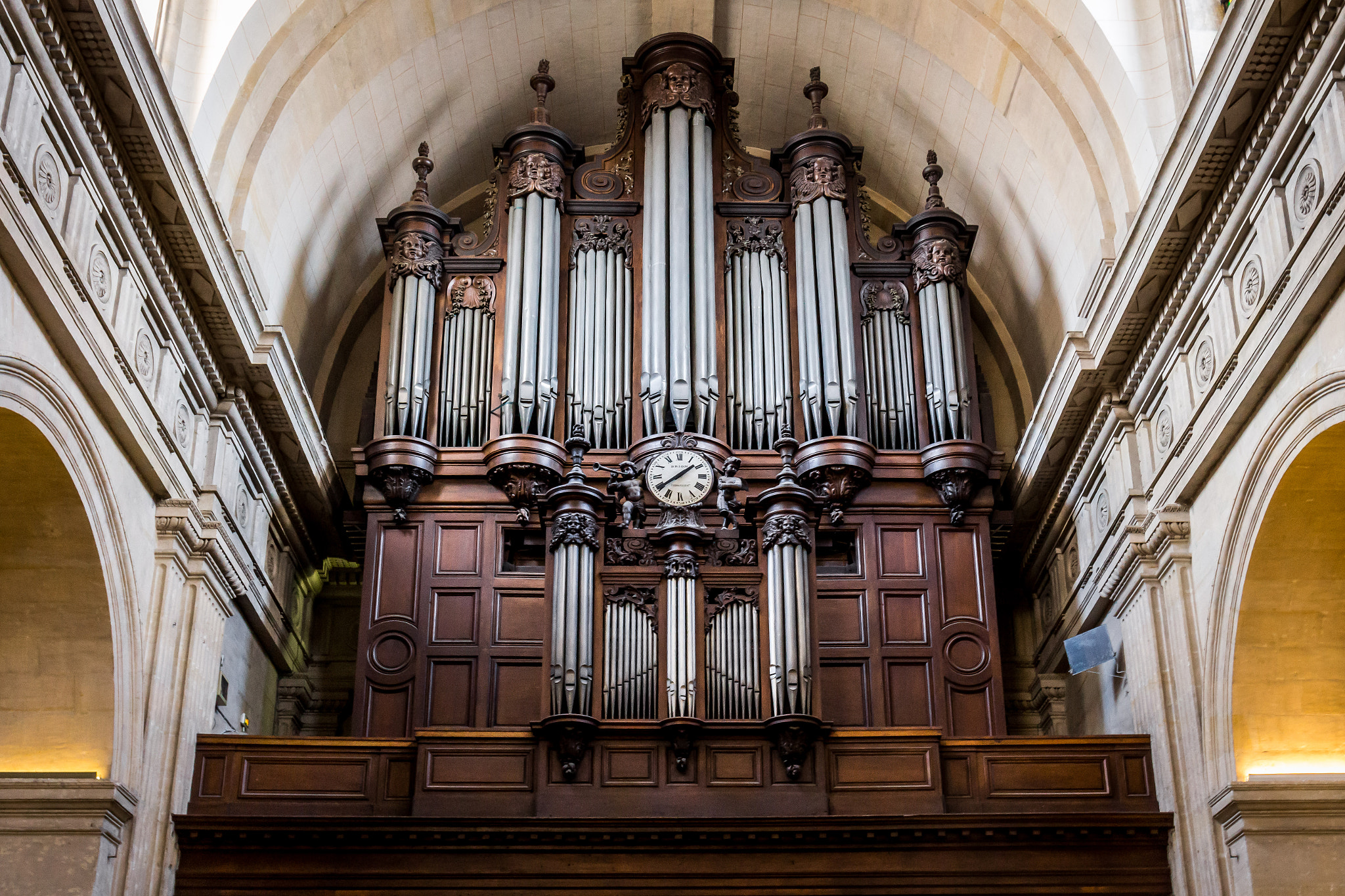 Canon EF 24-70mm F4L IS USM sample photo. Organ photography