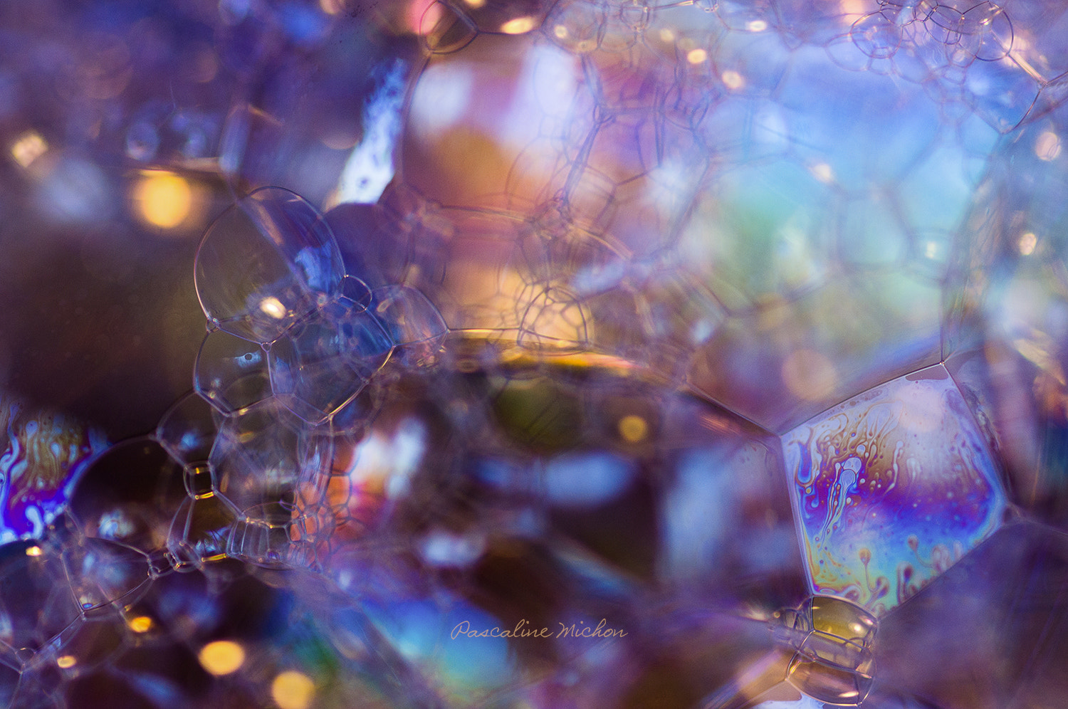 Pentax K-r + Sigma sample photo. Bubbles photography