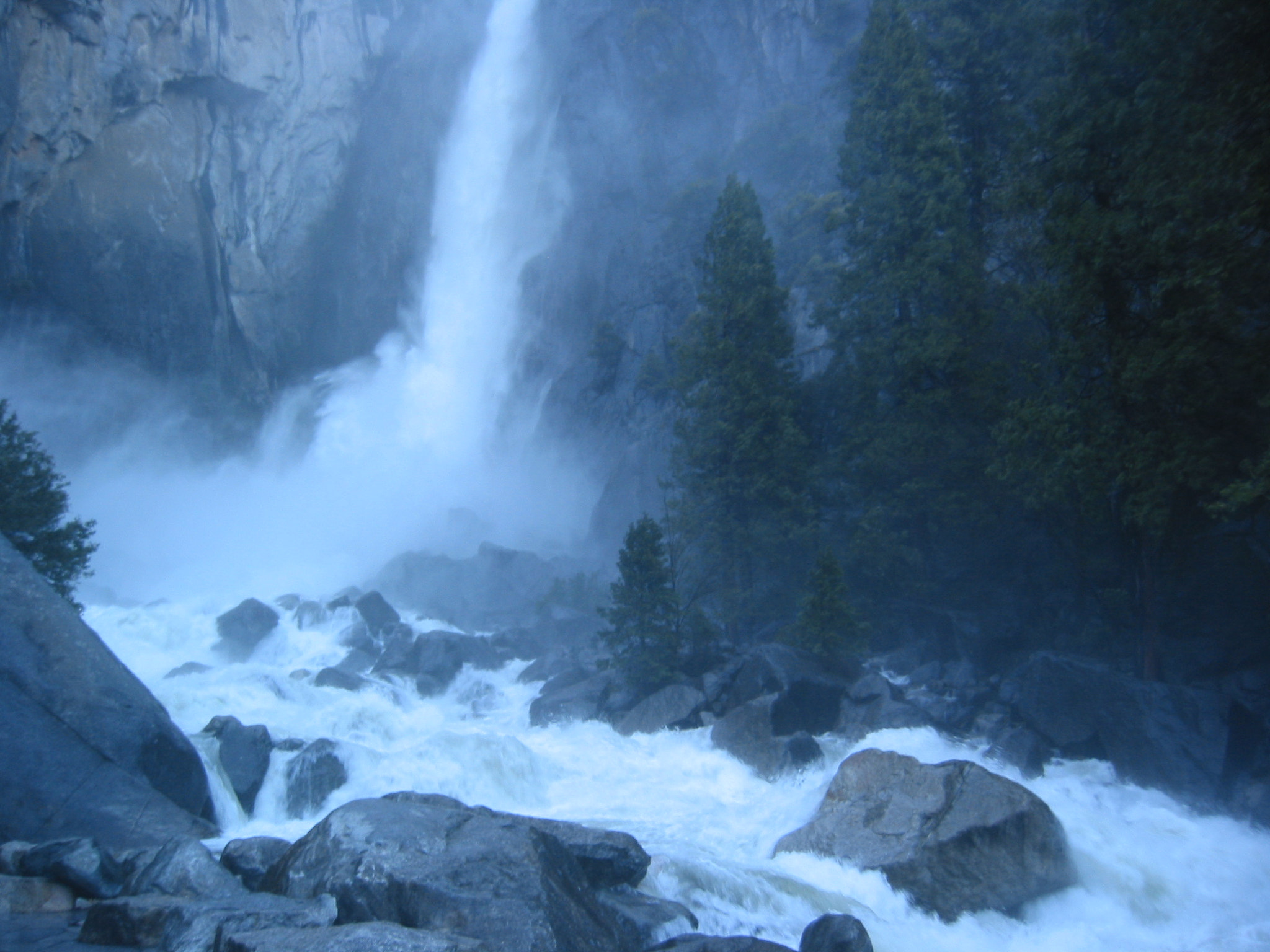 Canon POWERSHOT S40 sample photo. Water fall - yosemite photography