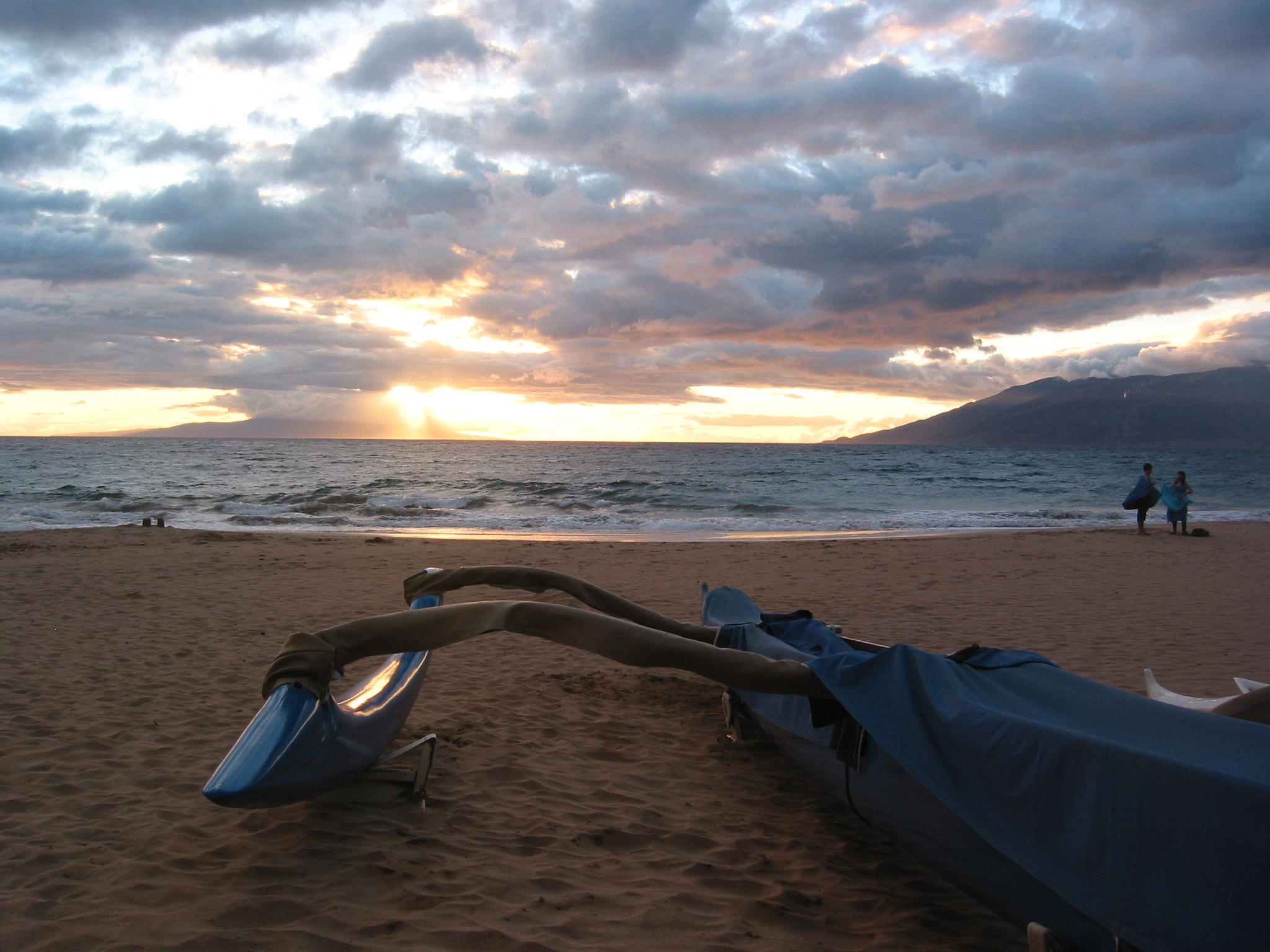 Canon POWERSHOT S40 sample photo. Maui - sunset photography