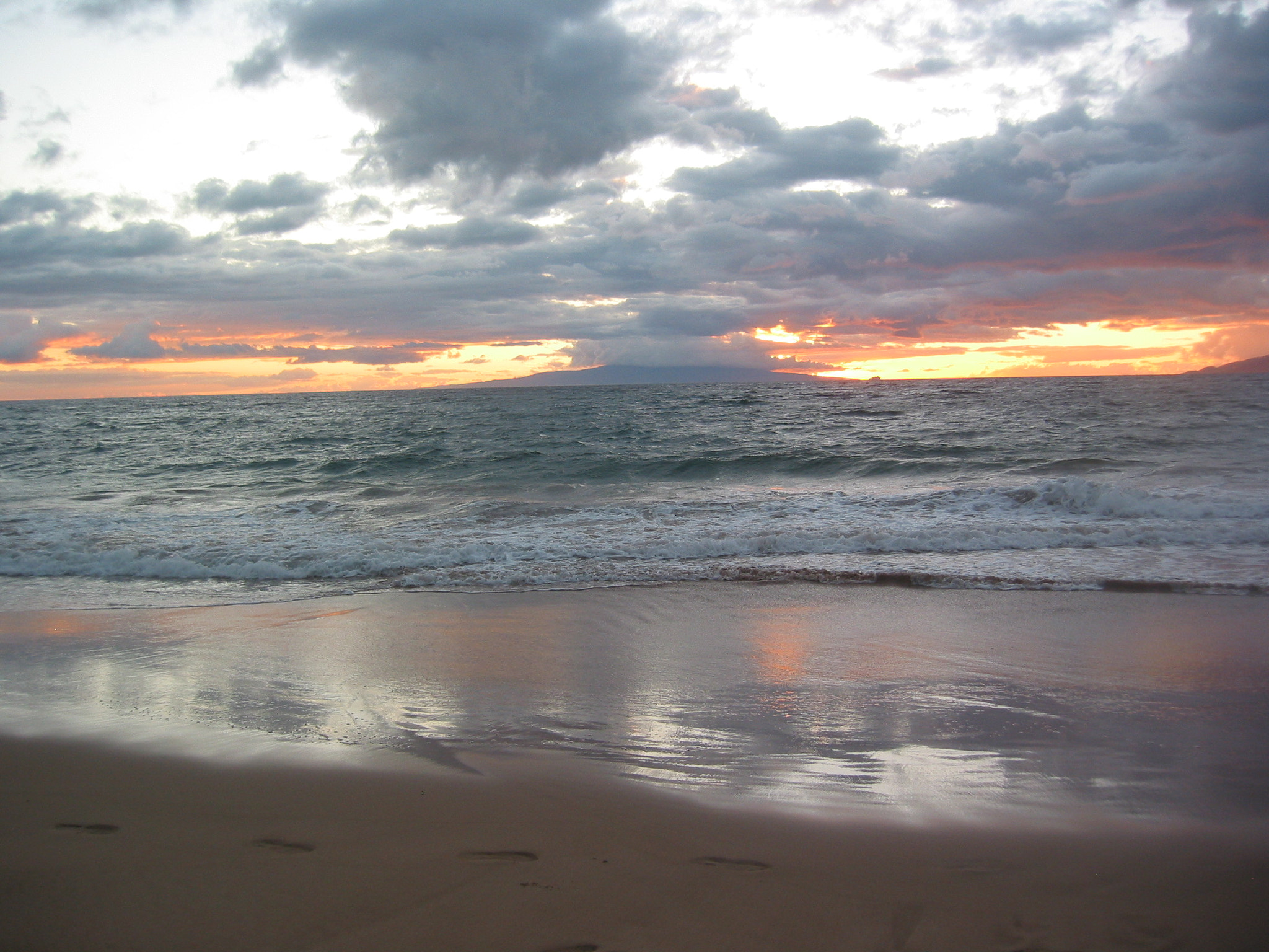 Canon POWERSHOT S40 sample photo. Maui - sunset photography