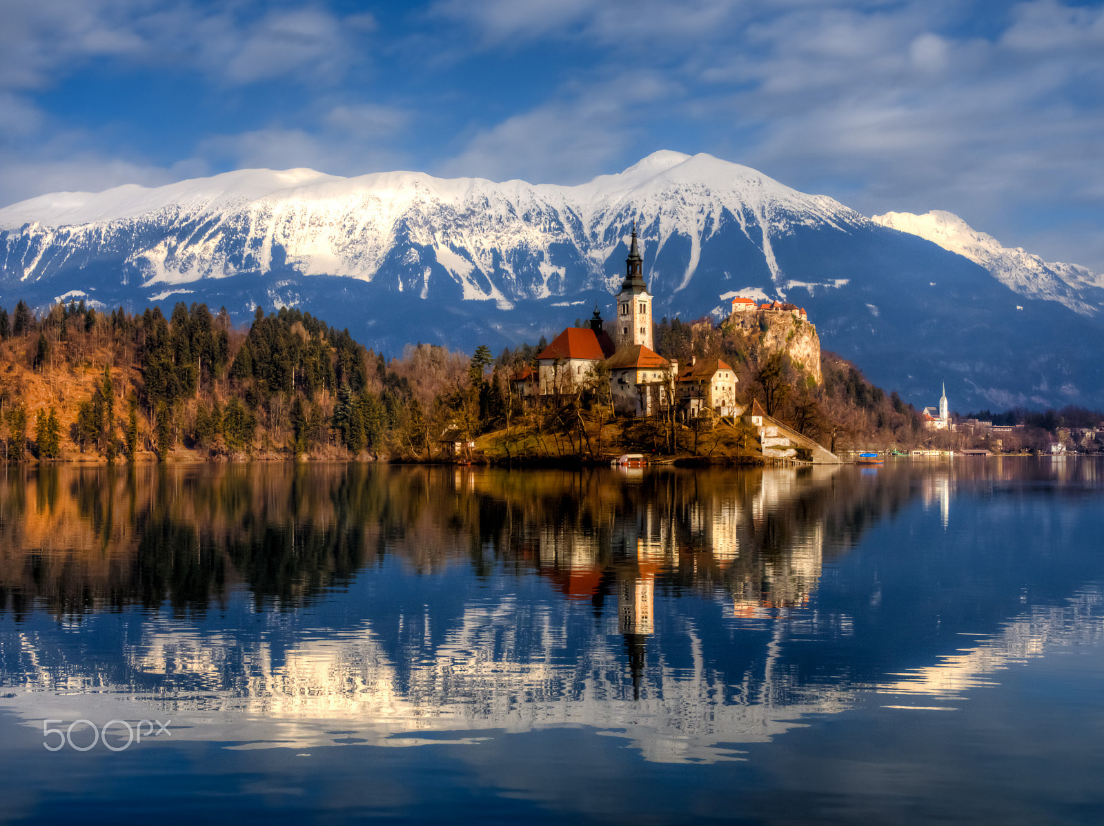 Olympus OM-D E-M10 sample photo. The last snow in bled photography