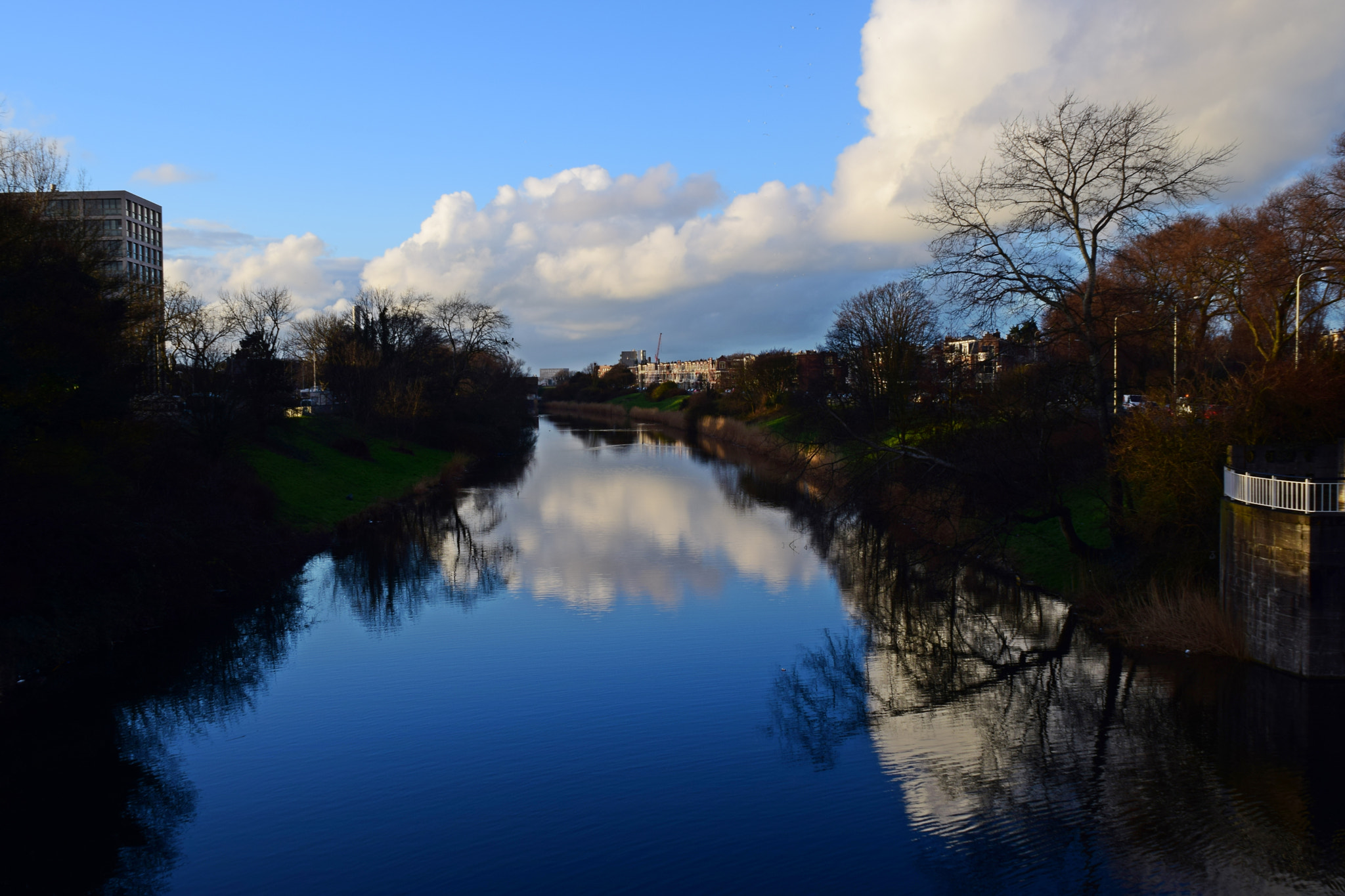 Nikon D5300 + AF Nikkor 24mm f/2.8 sample photo. Pausa di riflessi(one) photography