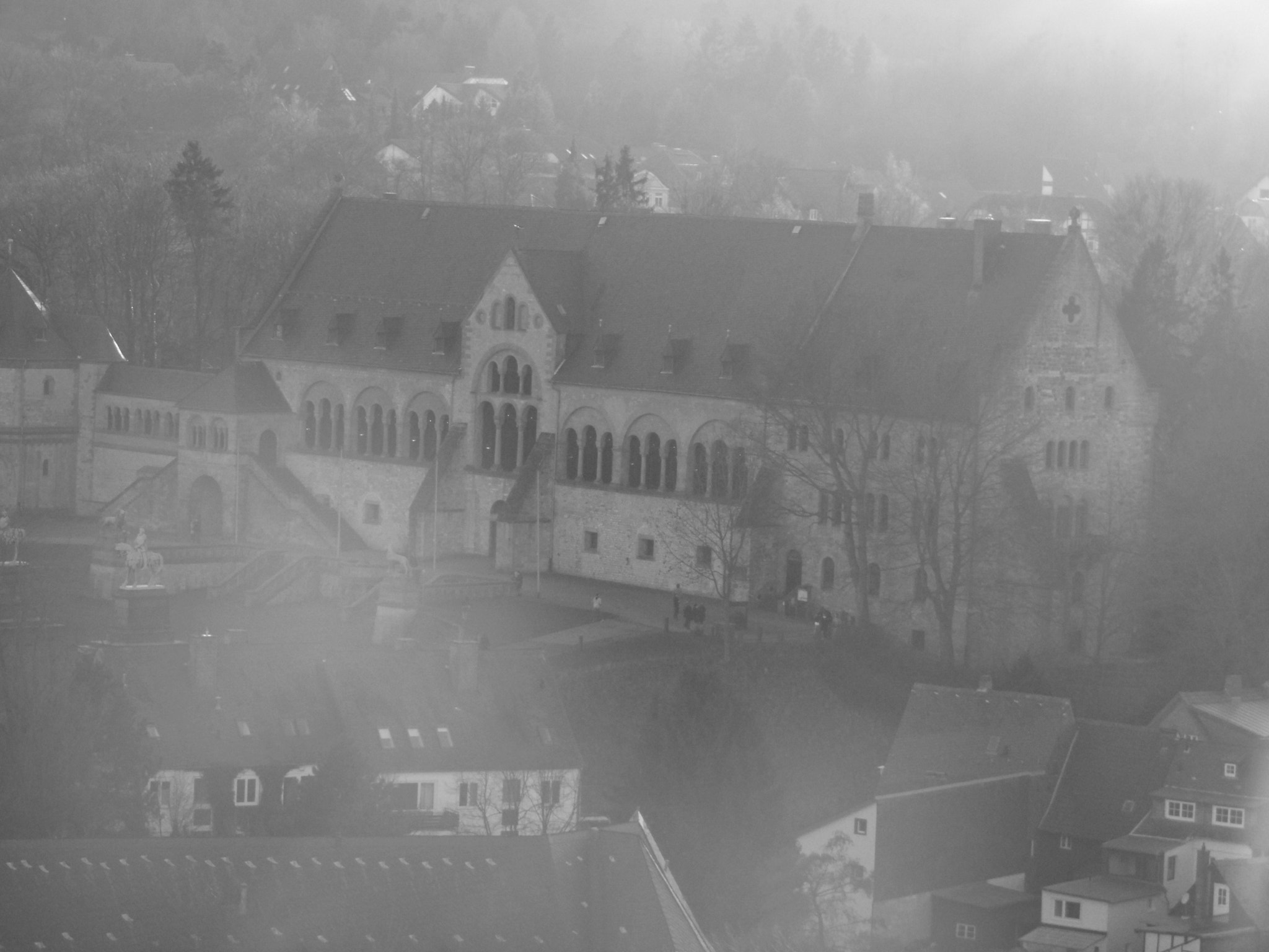 MEDION MD86929 sample photo. Kaiserpfalz goslar photography