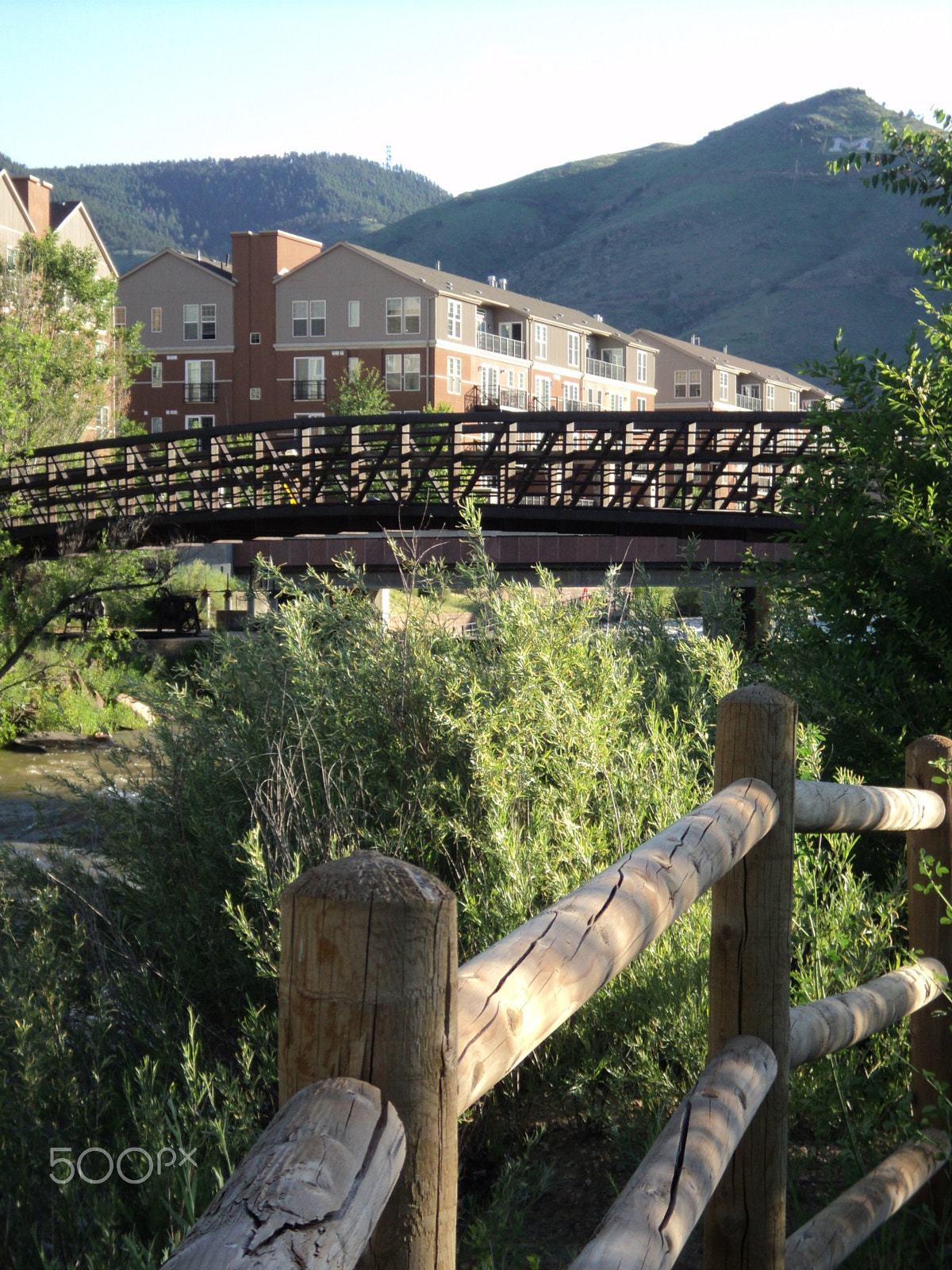Sony DSC-S2100 sample photo. Vanover park - golden, colorado photography