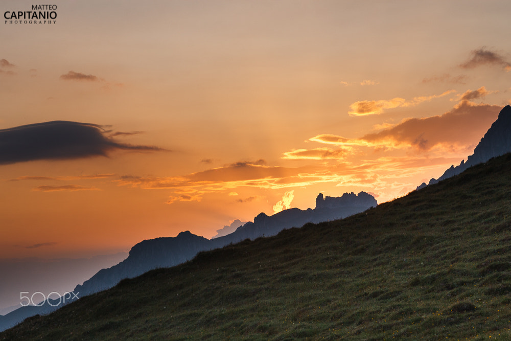 Canon EOS 30D + Canon EF 24-70mm F2.8L USM sample photo. Sweet sunset photography
