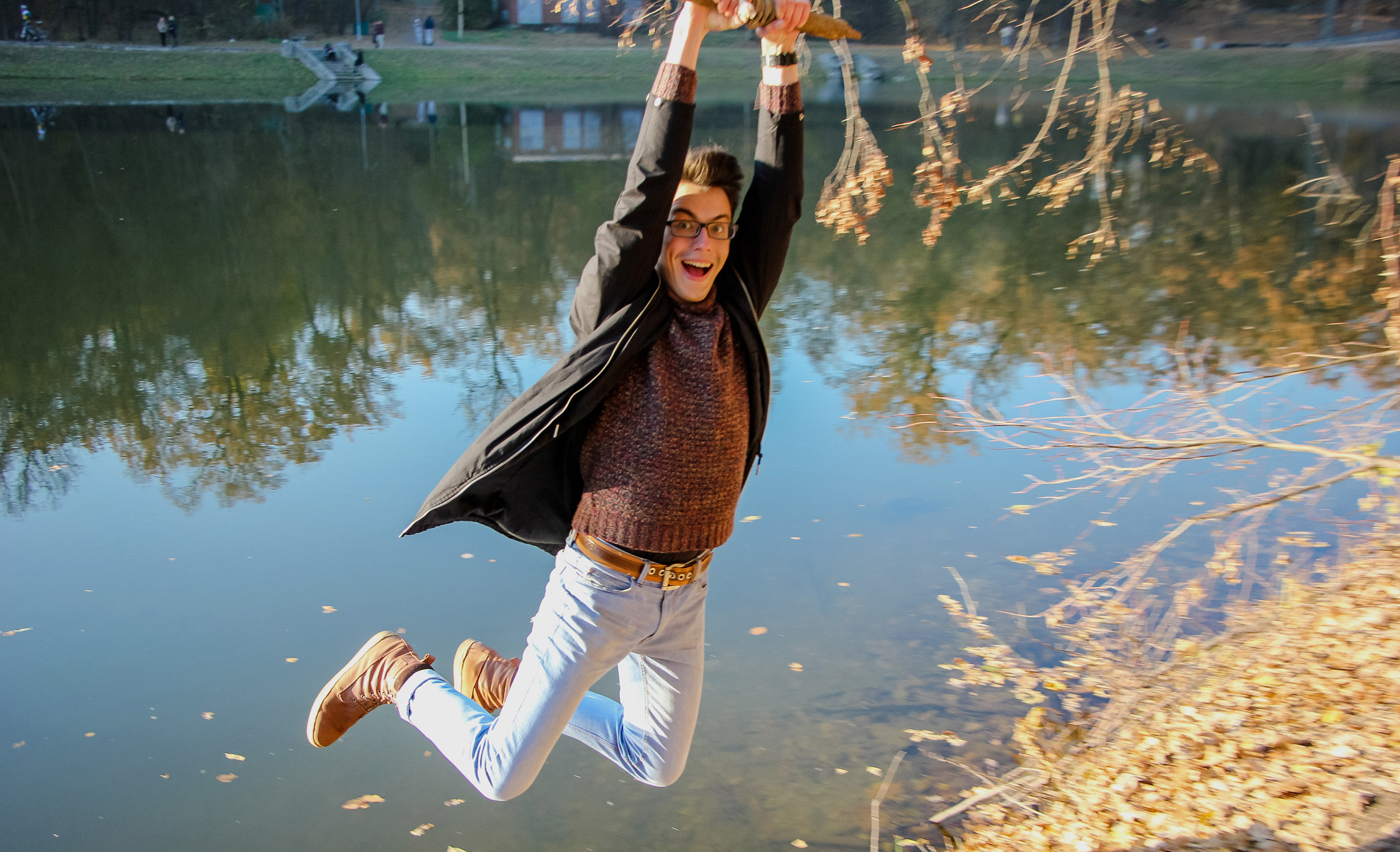 Canon EF-S 18-135mm F3.5-5.6 IS STM sample photo. When your friend is superman photography