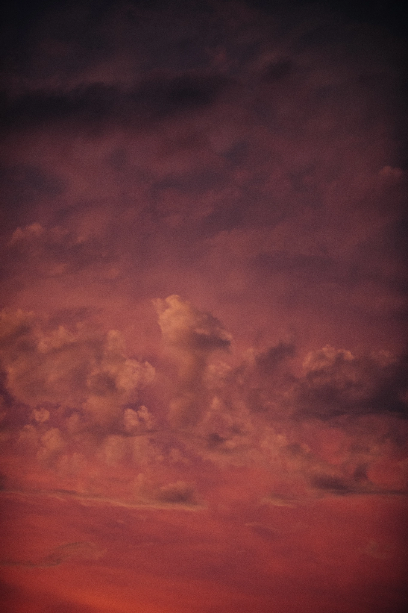 Nikon AF-S Nikkor 200mm F2G ED VR II sample photo. Clouds like brushstrokes on the sky photography