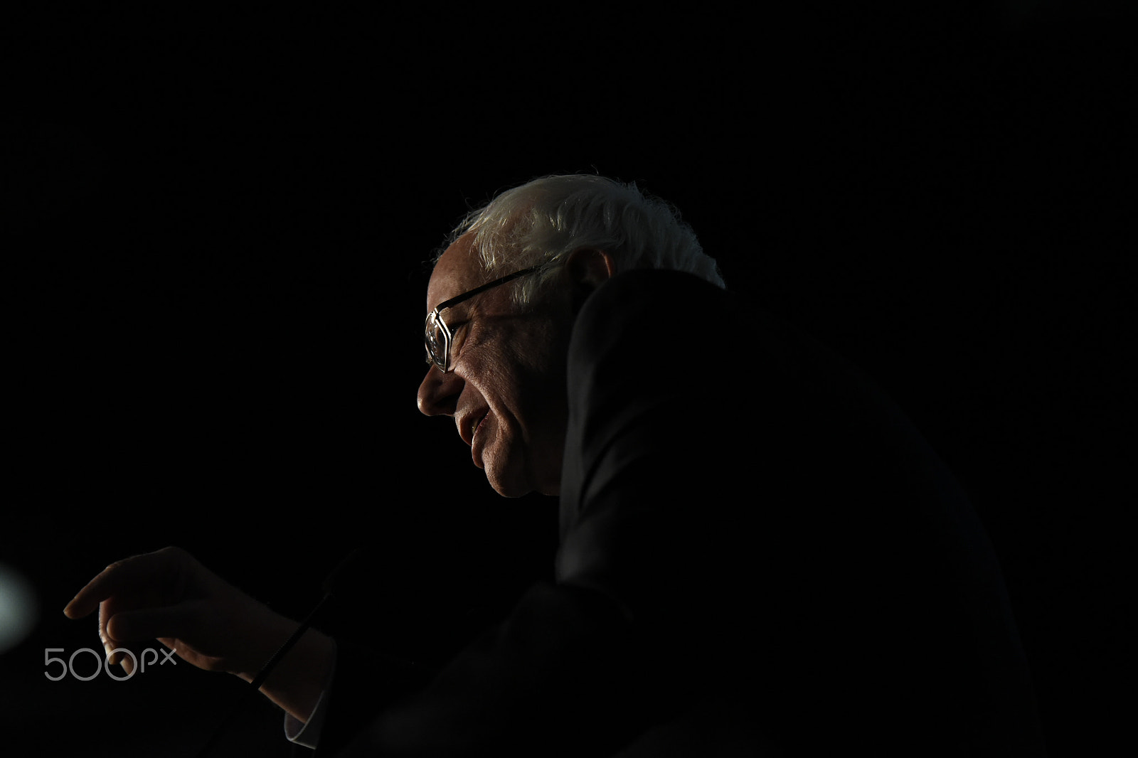 Tamron SP 70-200mm F2.8 Di VC USD sample photo. Bernie sanders in tulsa photography