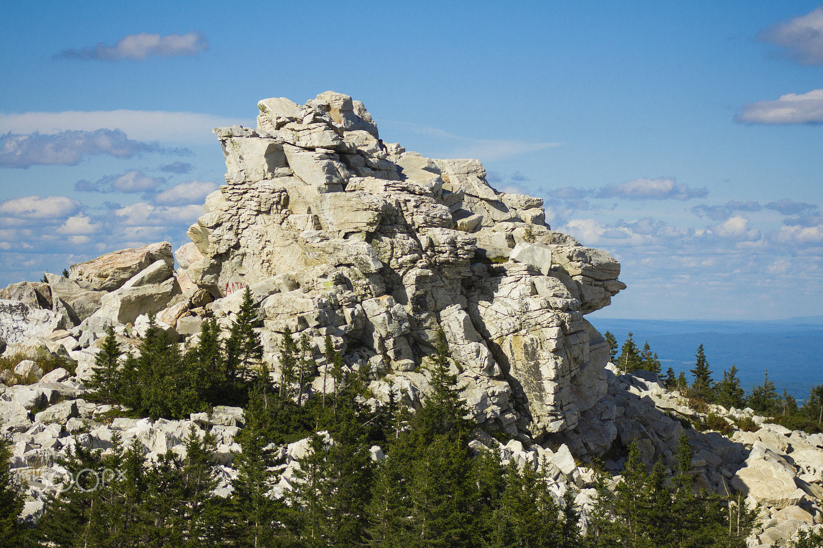 Canon EF 75-300mm f/4-5.6 USM sample photo. Mountains photography