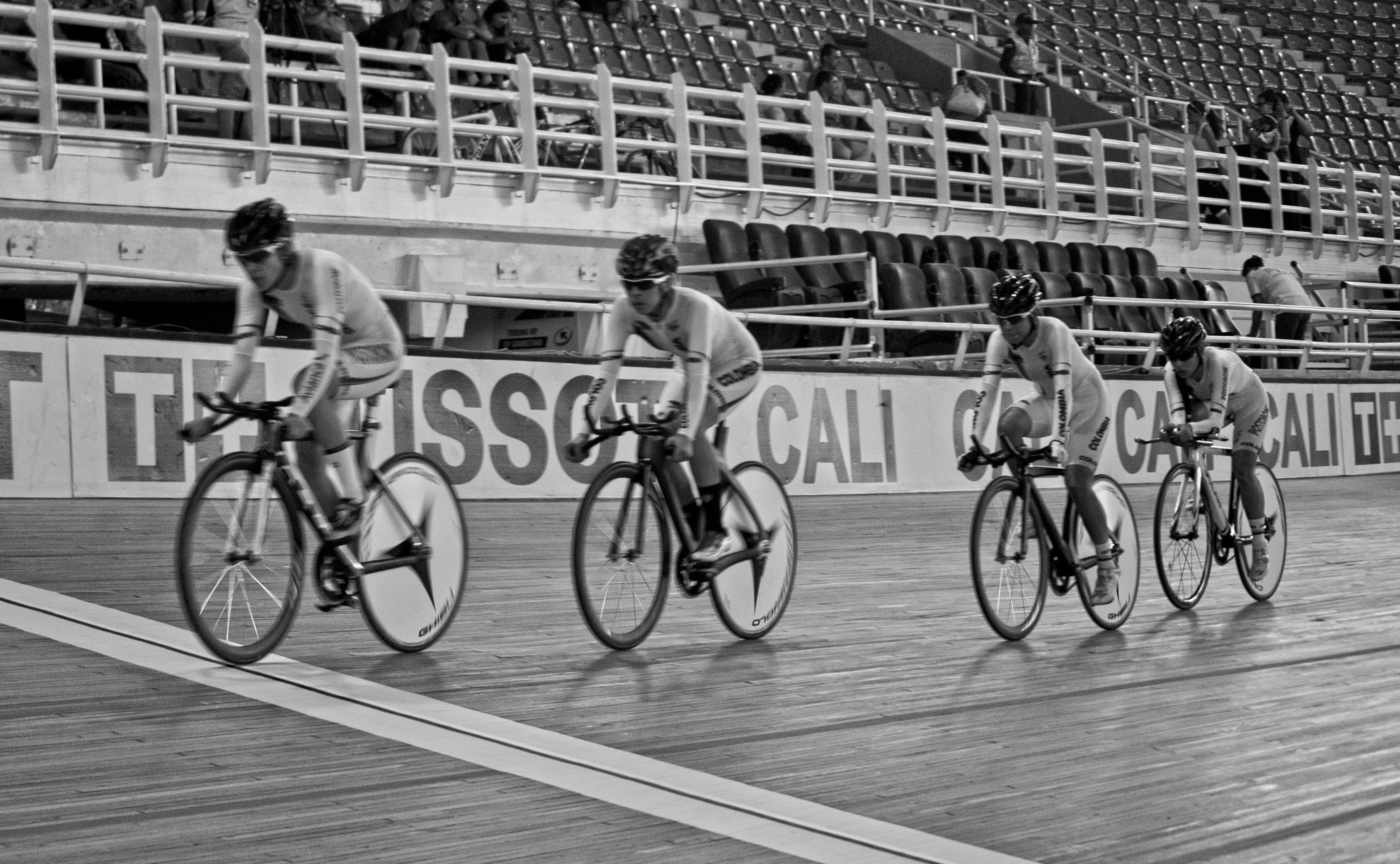 Nikon D200 sample photo. Squadra femminile  colombiana photography