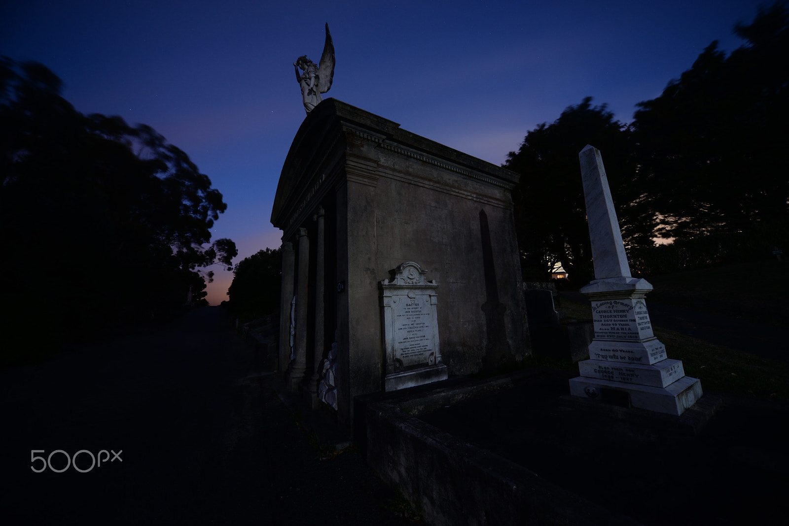 Sigma 12-24mm F4.5-5.6 EX DG Aspherical HSM sample photo. More karori cemetery photography