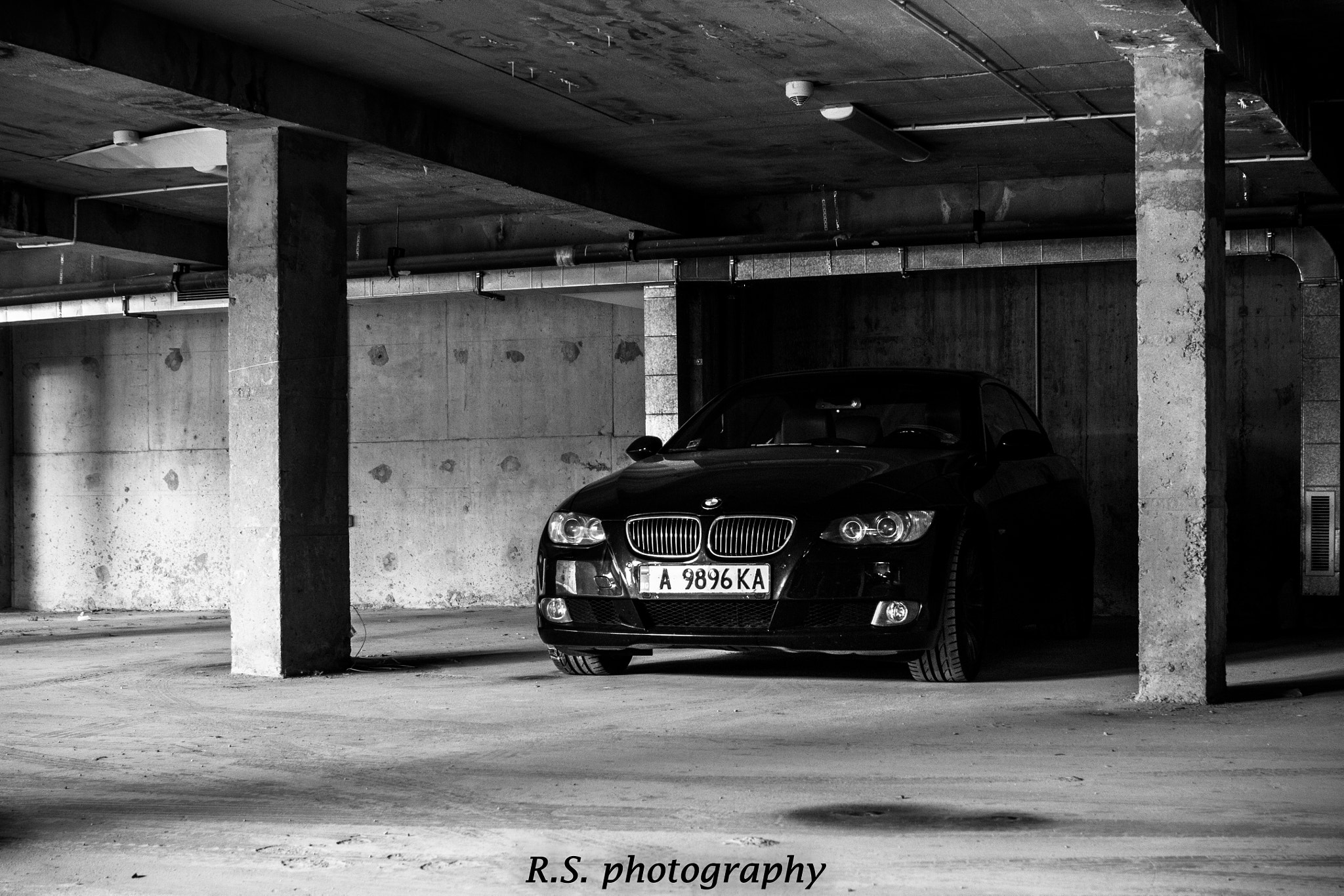 Canon EF 28-105mm f/3.5-4.5 USM sample photo. Bmw photography