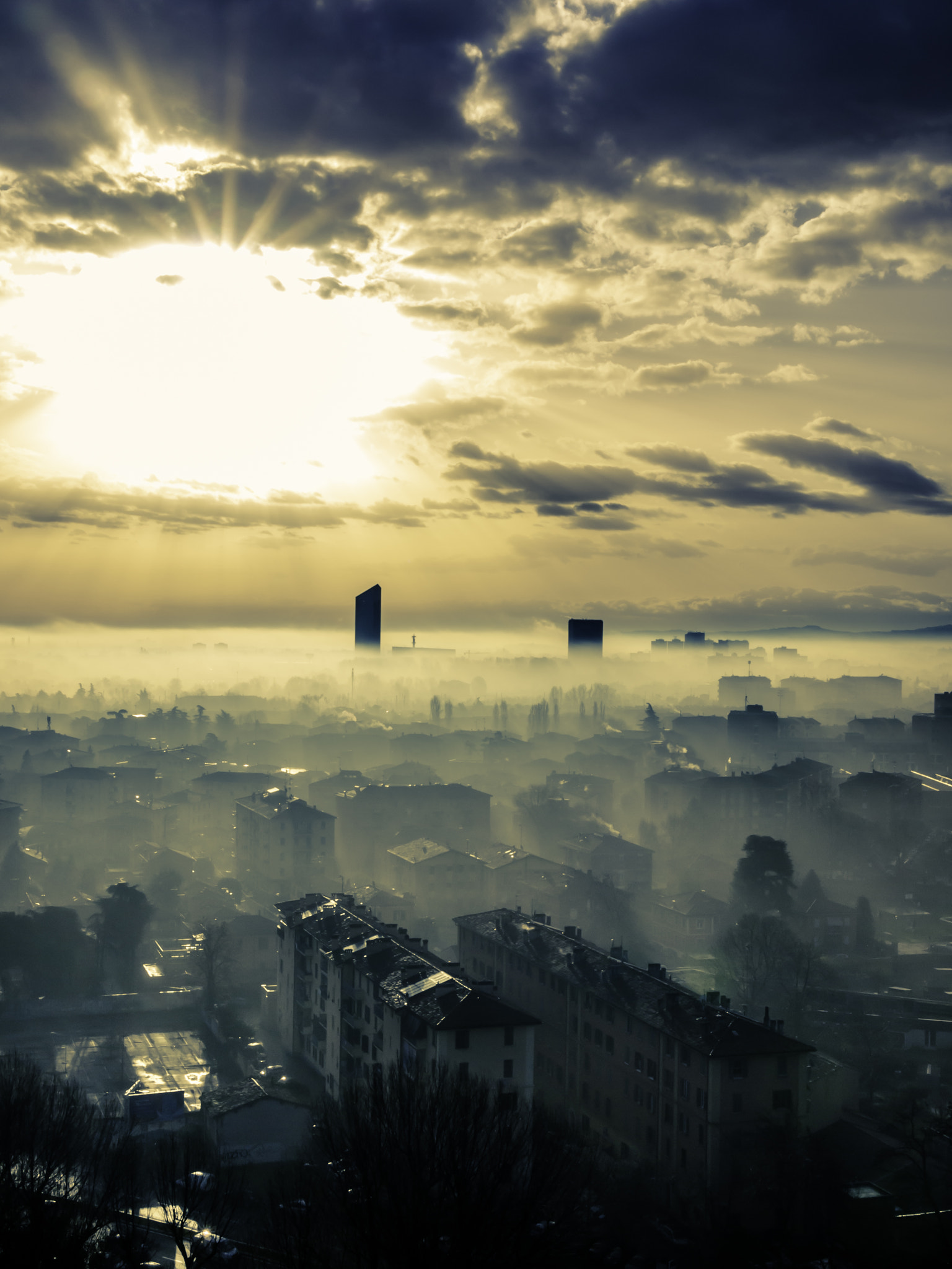 Olympus E-5 + OLYMPUS 14-54mm Lens sample photo. Sunrise on bologna photography