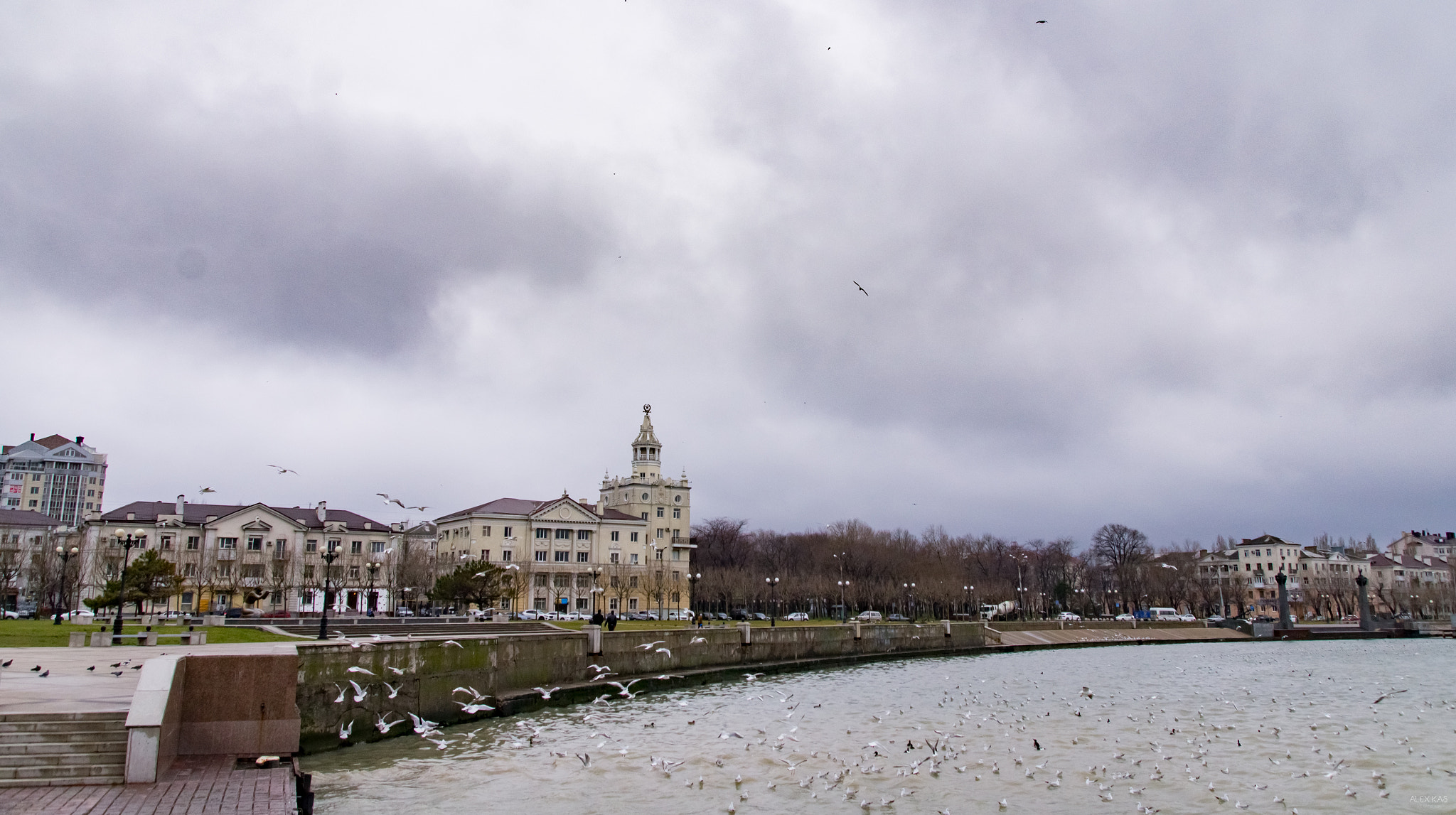 Sony SLT-A35 + Tamron AF 28-105mm F4-5.6 [IF] sample photo. Embankment of novorossiysk photography