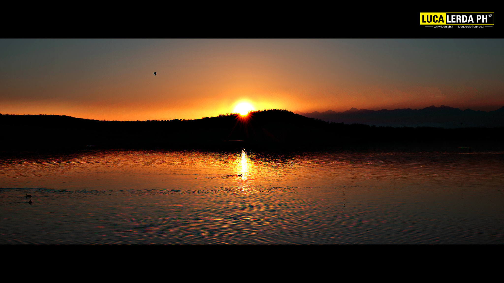 Sigma 20-40mm F2.8 sample photo. Viverone sunset photography