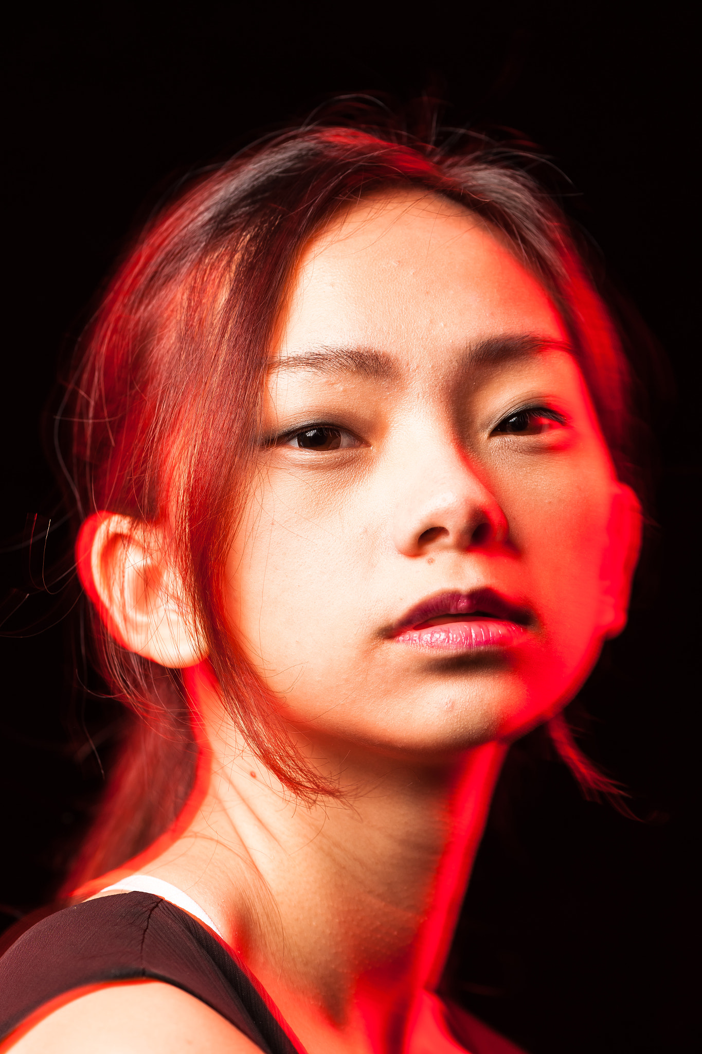 Nikon D3X + Nikon AF-S Micro-Nikkor 105mm F2.8G IF-ED VR sample photo. Face photography
