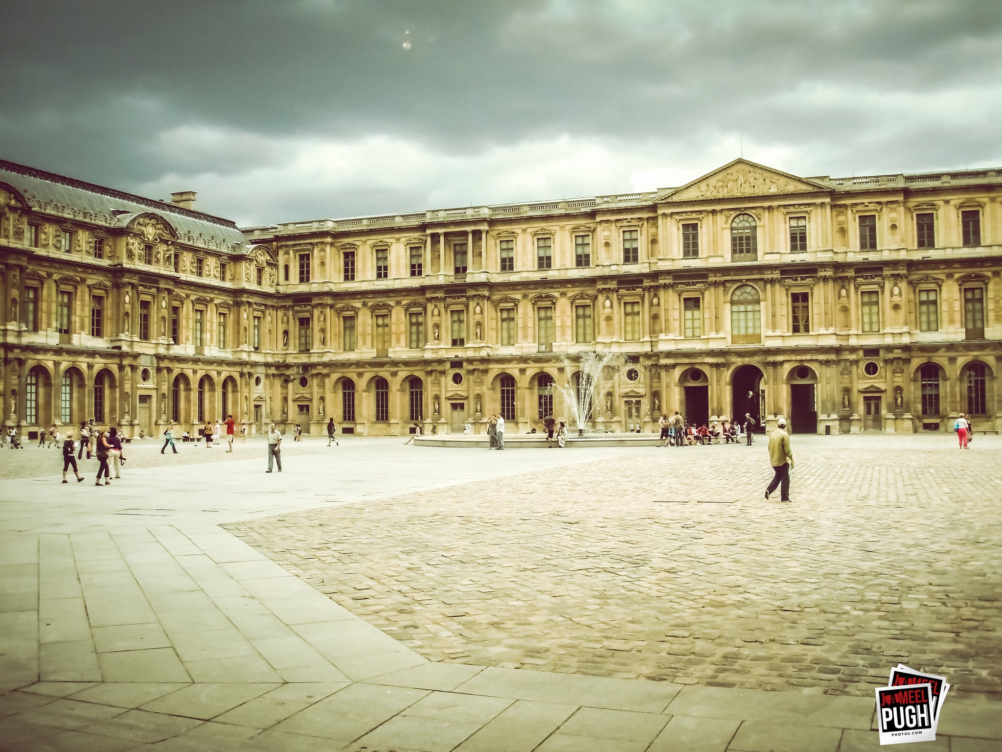 Olympus u550WP,S550WP sample photo. Courtyard inside the louvre museum, one of the wor ... photography