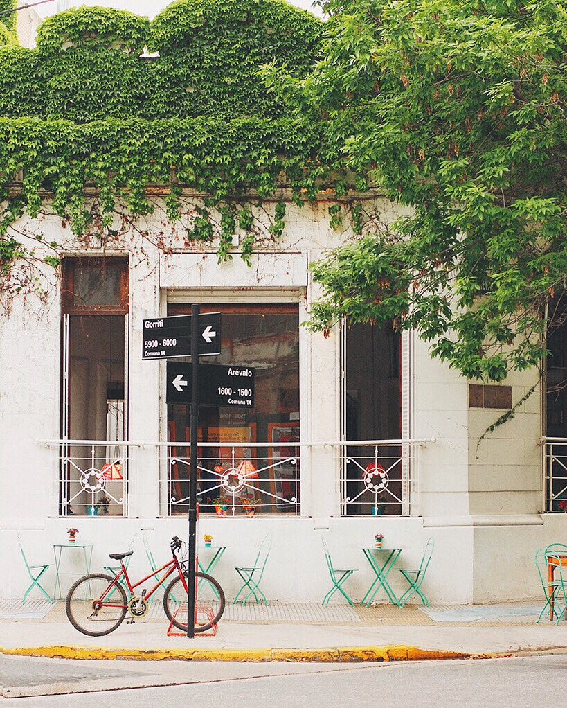 ZEISS Planar T* 50mm F1.4 sample photo. Buenos aires corner photography