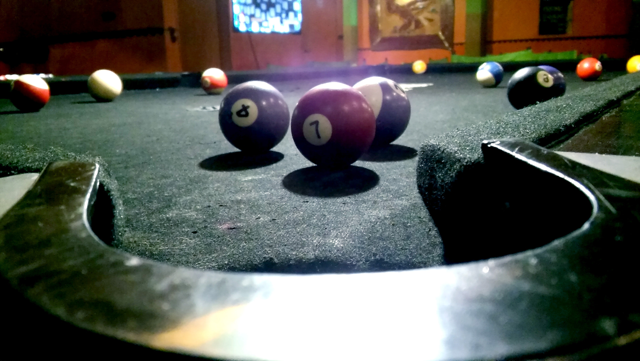 LG SPIRIT LTE sample photo. Noches de pool. photography