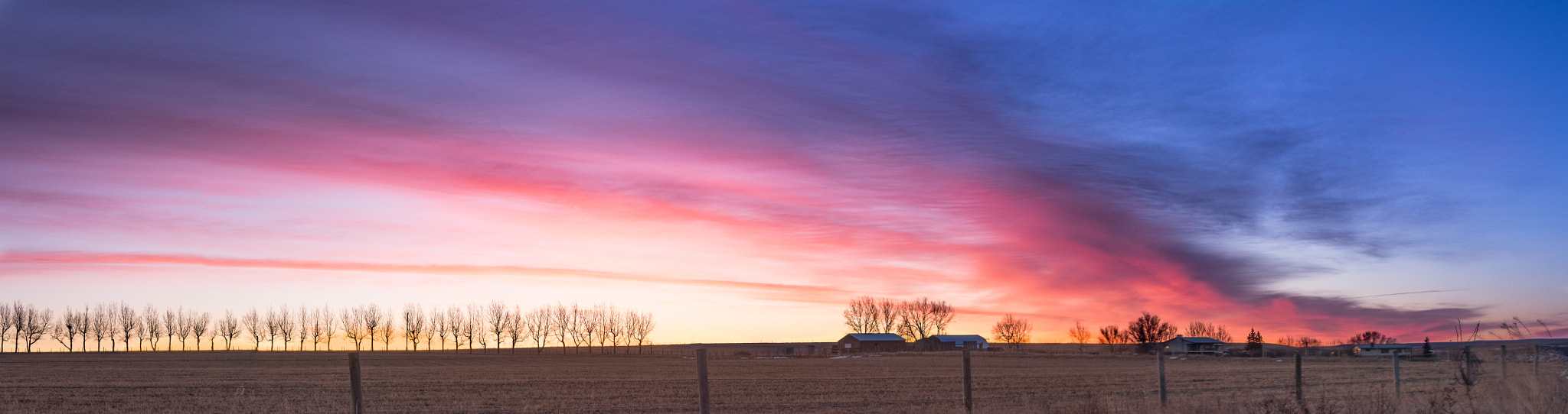 Pentax smc DA 18-55mm F3.5-5.6 AL WR sample photo. Sunrise over the prairies photography