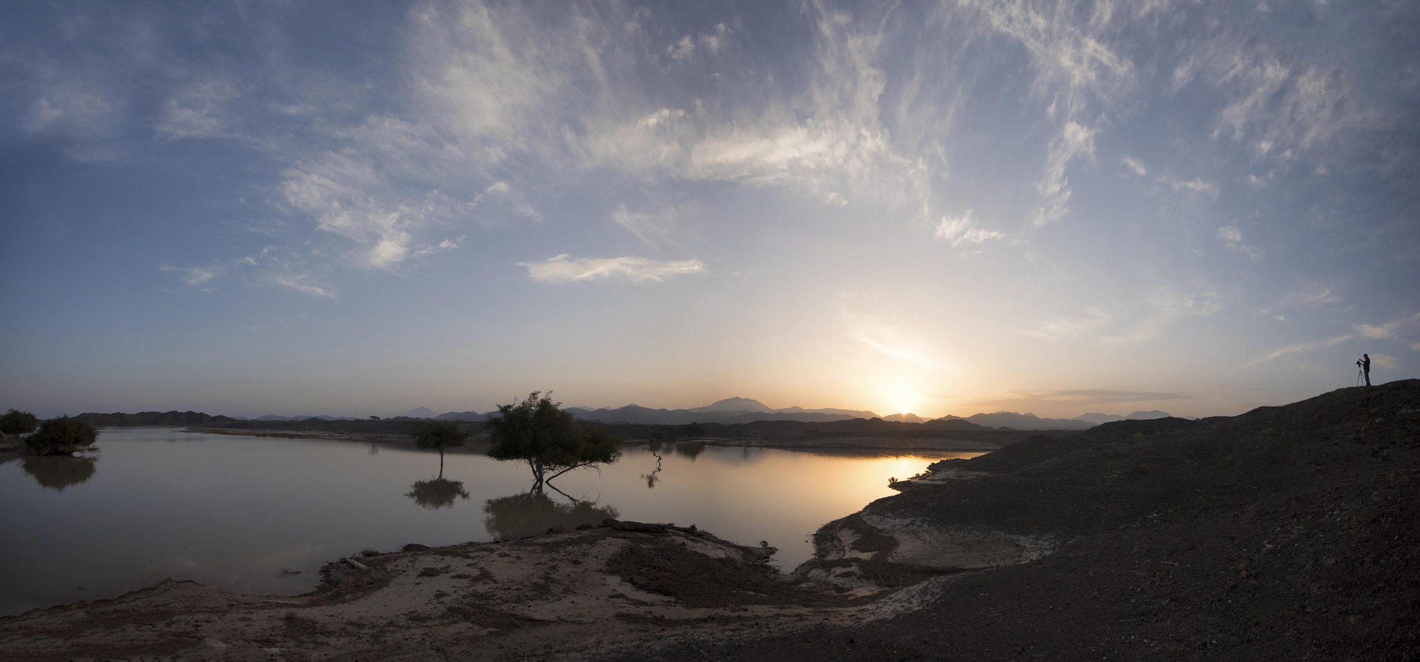 Sigma 10-20mm F4-5.6 EX DC HSM sample photo. Fine morning photography