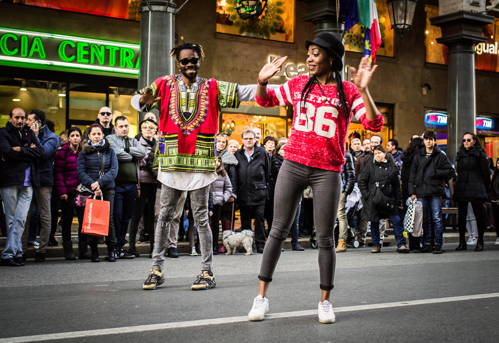 Nikon D3100 + Sigma 35mm F1.4 DG HSM Art sample photo. Dance floor... photography