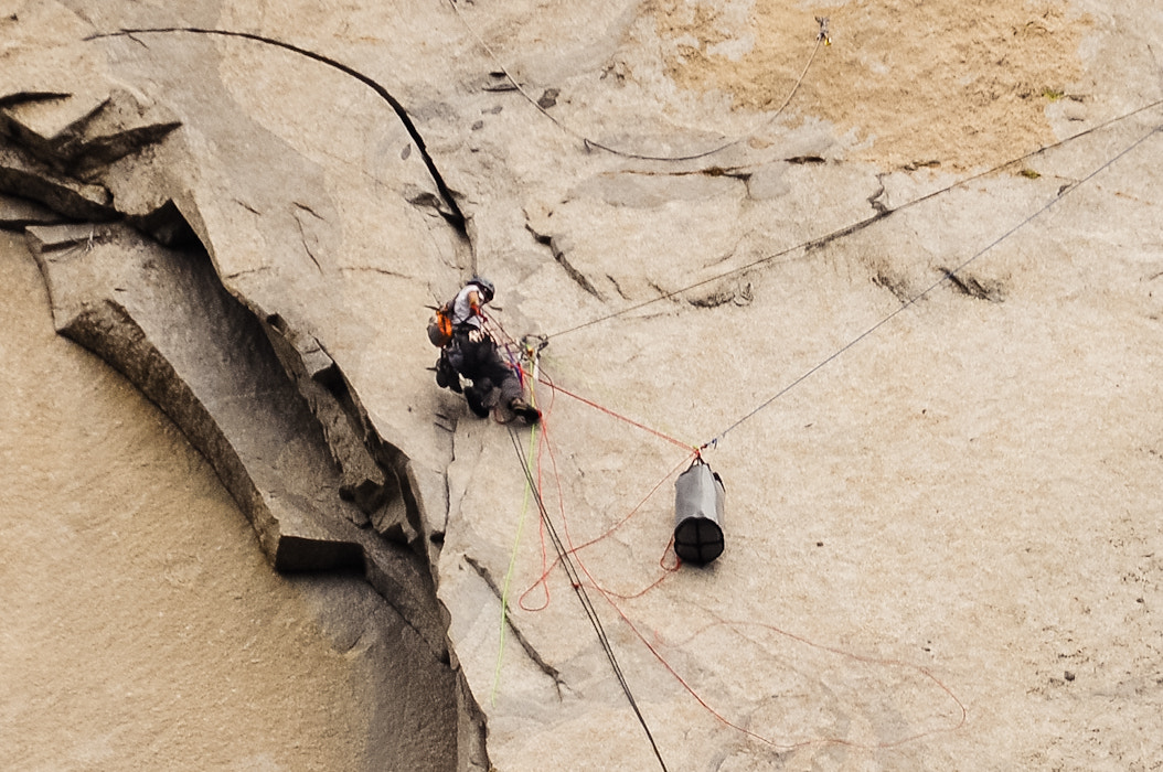 Nikon D300 + Sigma APO 100-300mm F4 EX IF HSM sample photo. Yosemite el capitan climbers e photography