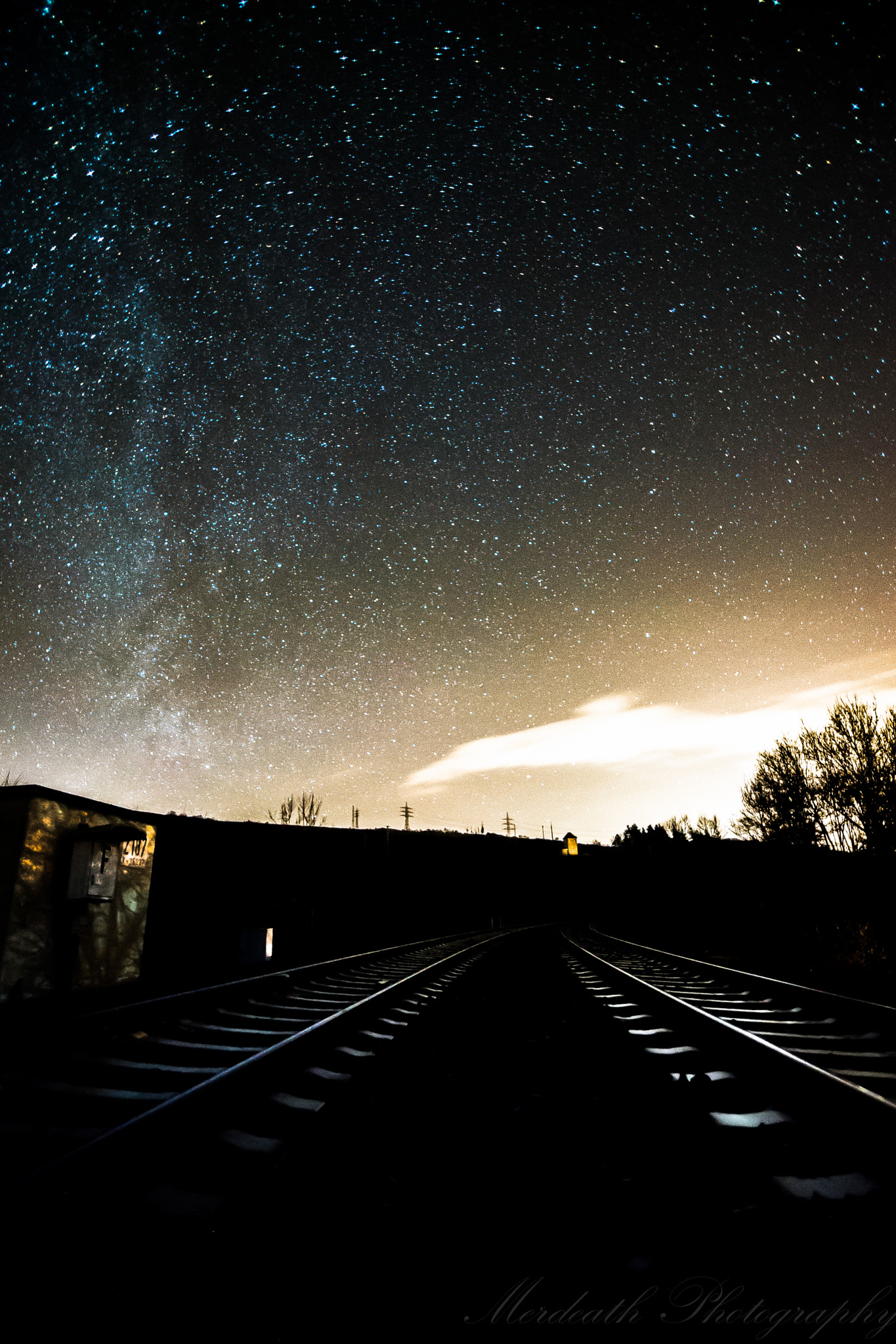 Sony a7 + 20mm F2.8 sample photo. Tracks... photography