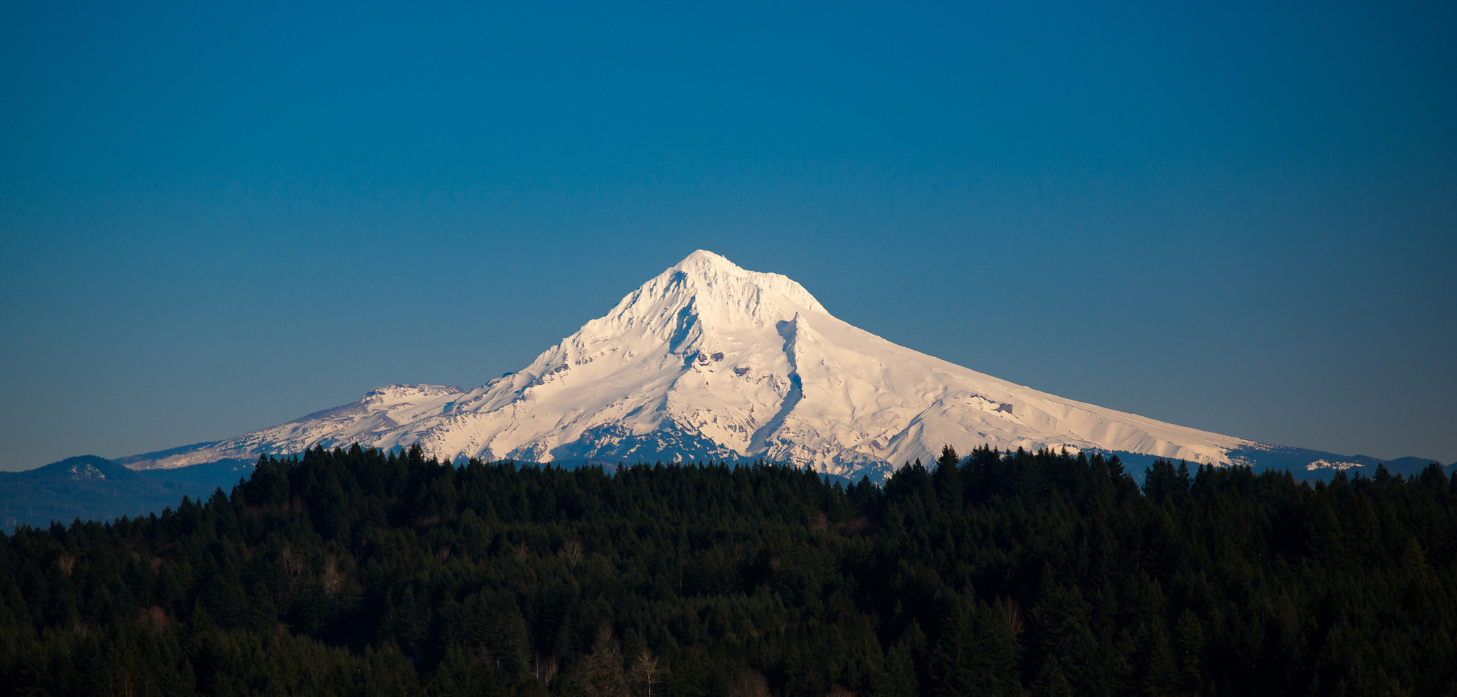 AF Zoom-Nikkor 75-300mm f/4.5-5.6 sample photo. Majestic mt. hood photography