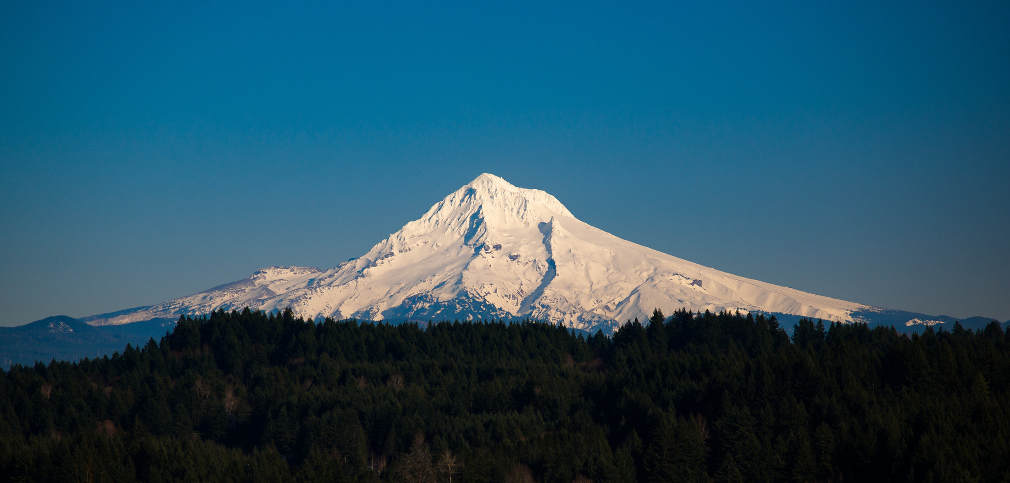 Nikon D3X + AF Zoom-Nikkor 75-300mm f/4.5-5.6 sample photo. Majestic mt. hood photography