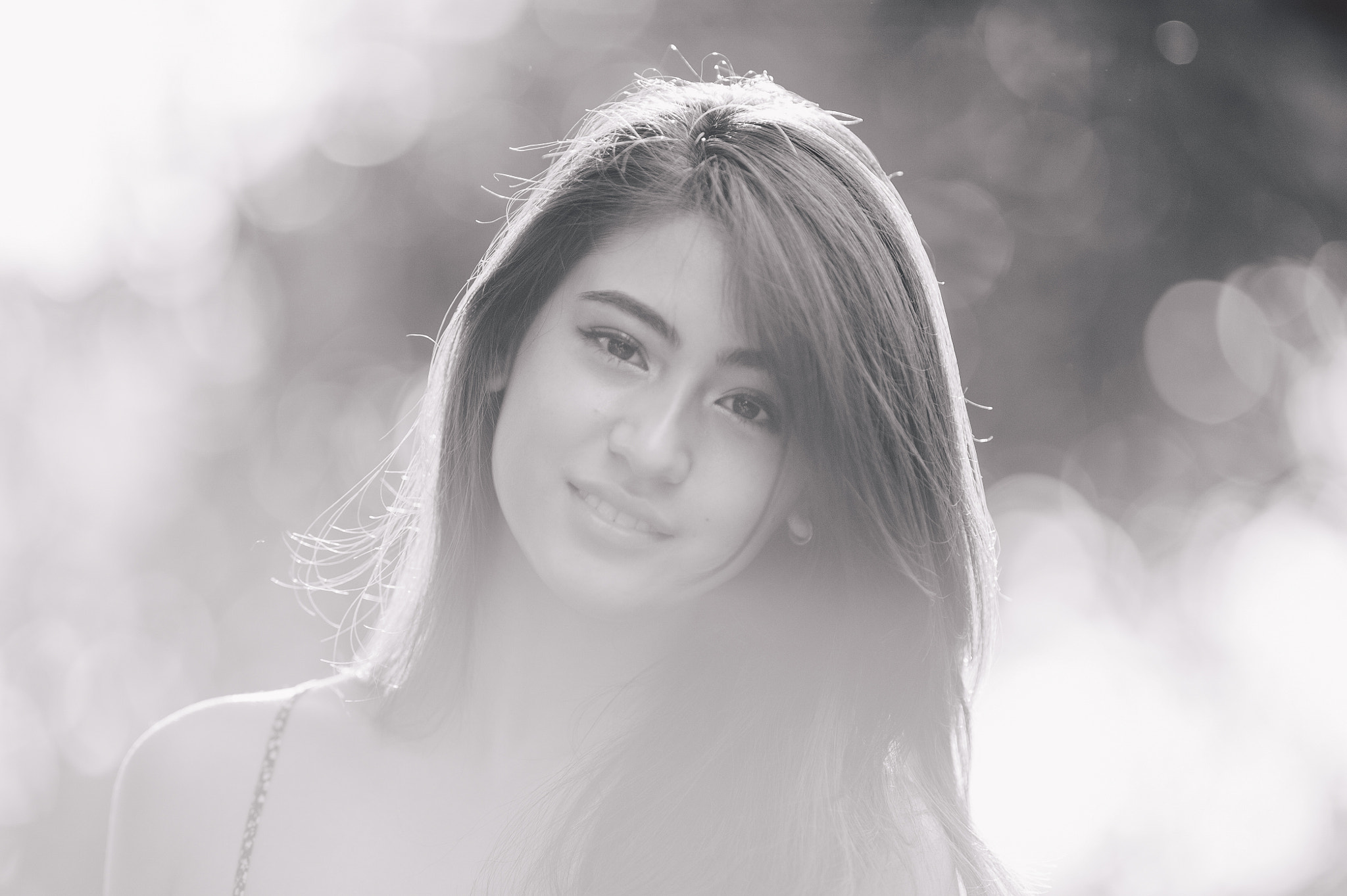 Nikon AF-S Nikkor 200mm F2G ED VR II sample photo. Lovely girl photography