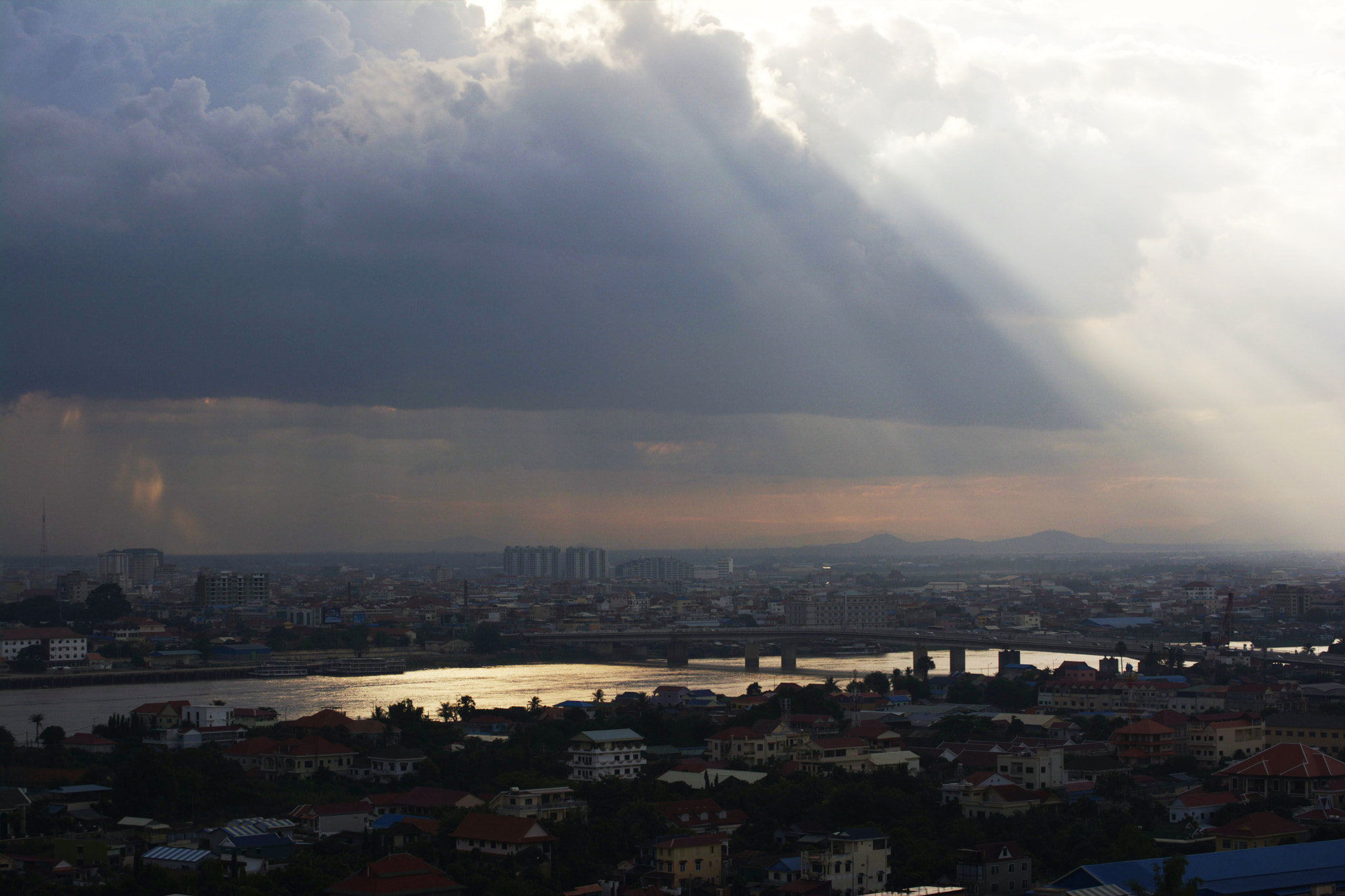 Nikon D7100 + AF Nikkor 50mm f/1.4 sample photo. Phnom penh, 2015 photography