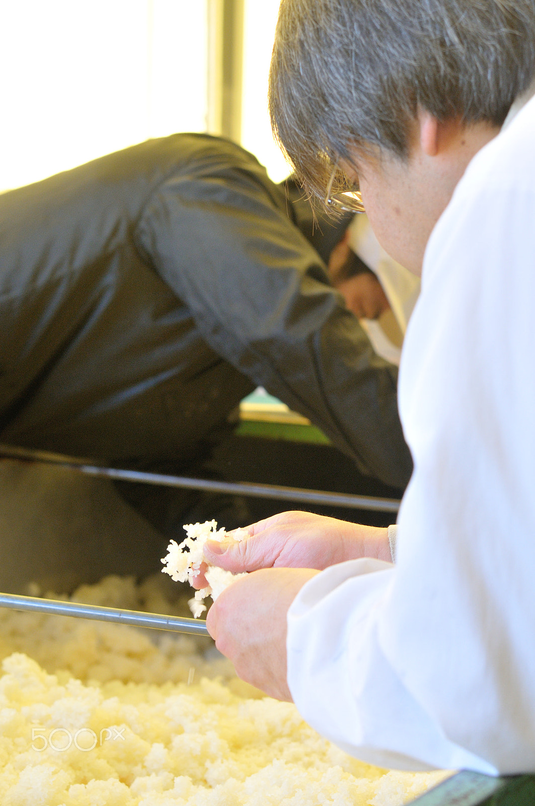 Nikon AF-S Micro-Nikkor 60mm F2.8G ED sample photo. Sake making.steamed rice check. photography