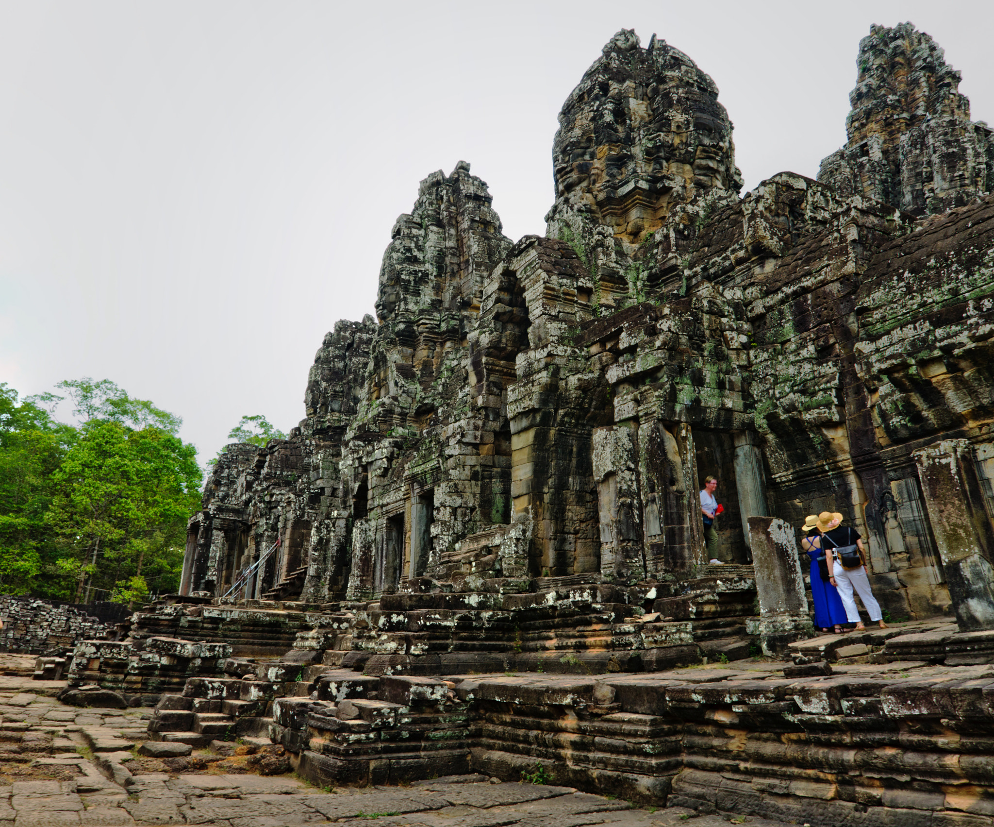 Sigma 18-200mm F3.5-6.3 II DC OS HSM sample photo. Bayon temple photography