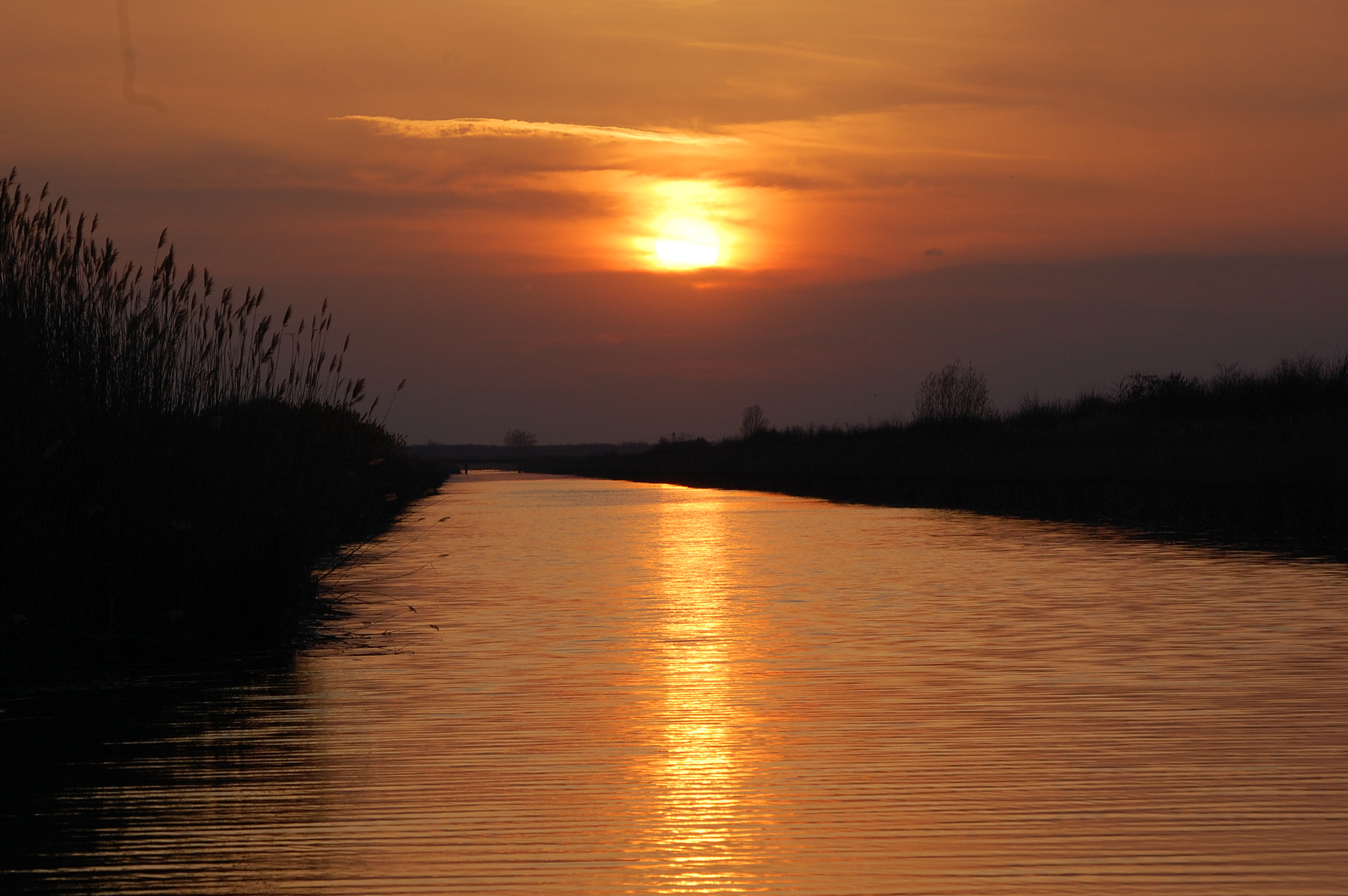 Sigma 70-300mm F4-5.6 APO DG Macro sample photo. Sunset photography