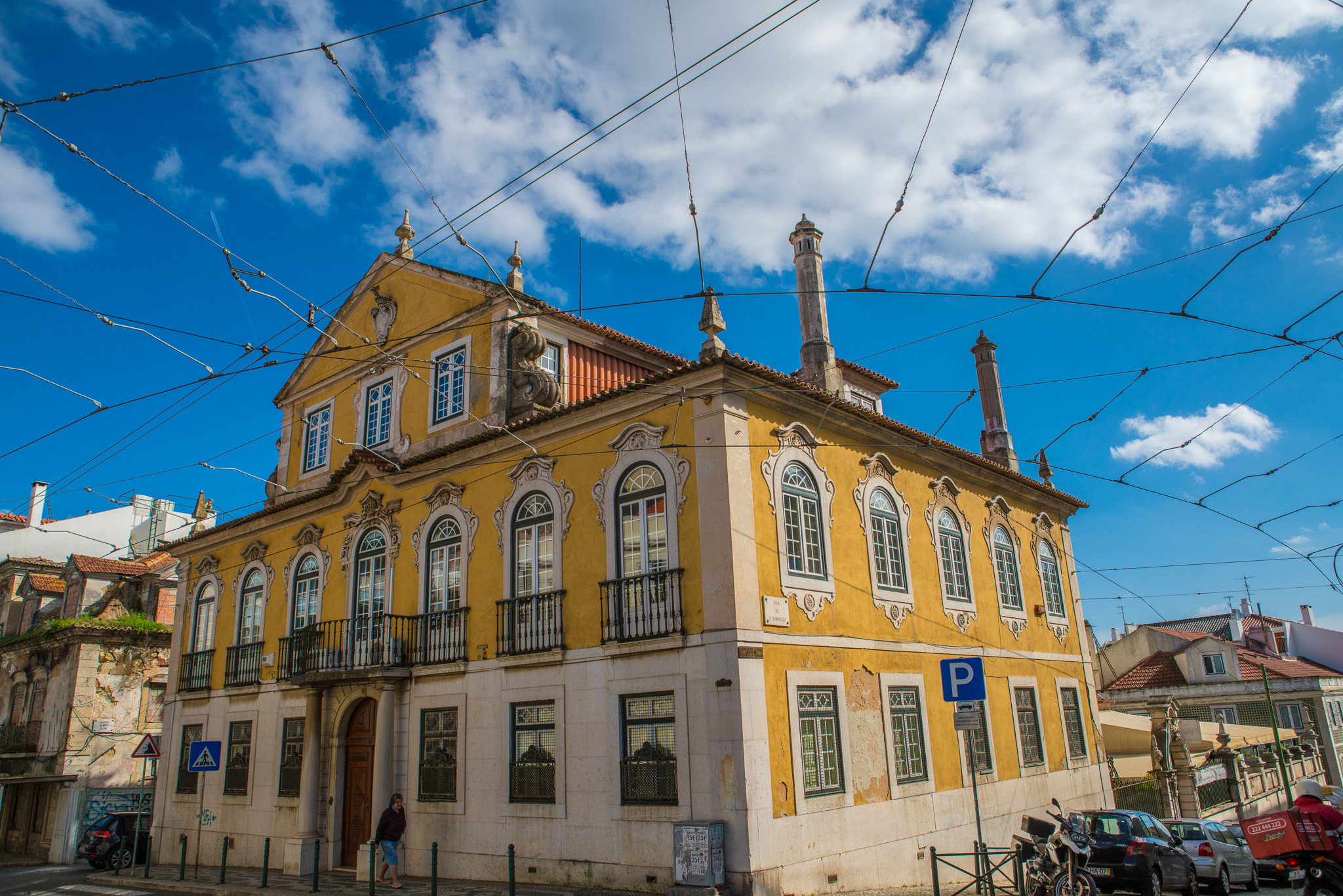 Sony a7R II + Canon EF 24-70mm F2.8L USM sample photo. Lisbon impressions and tram wires photography