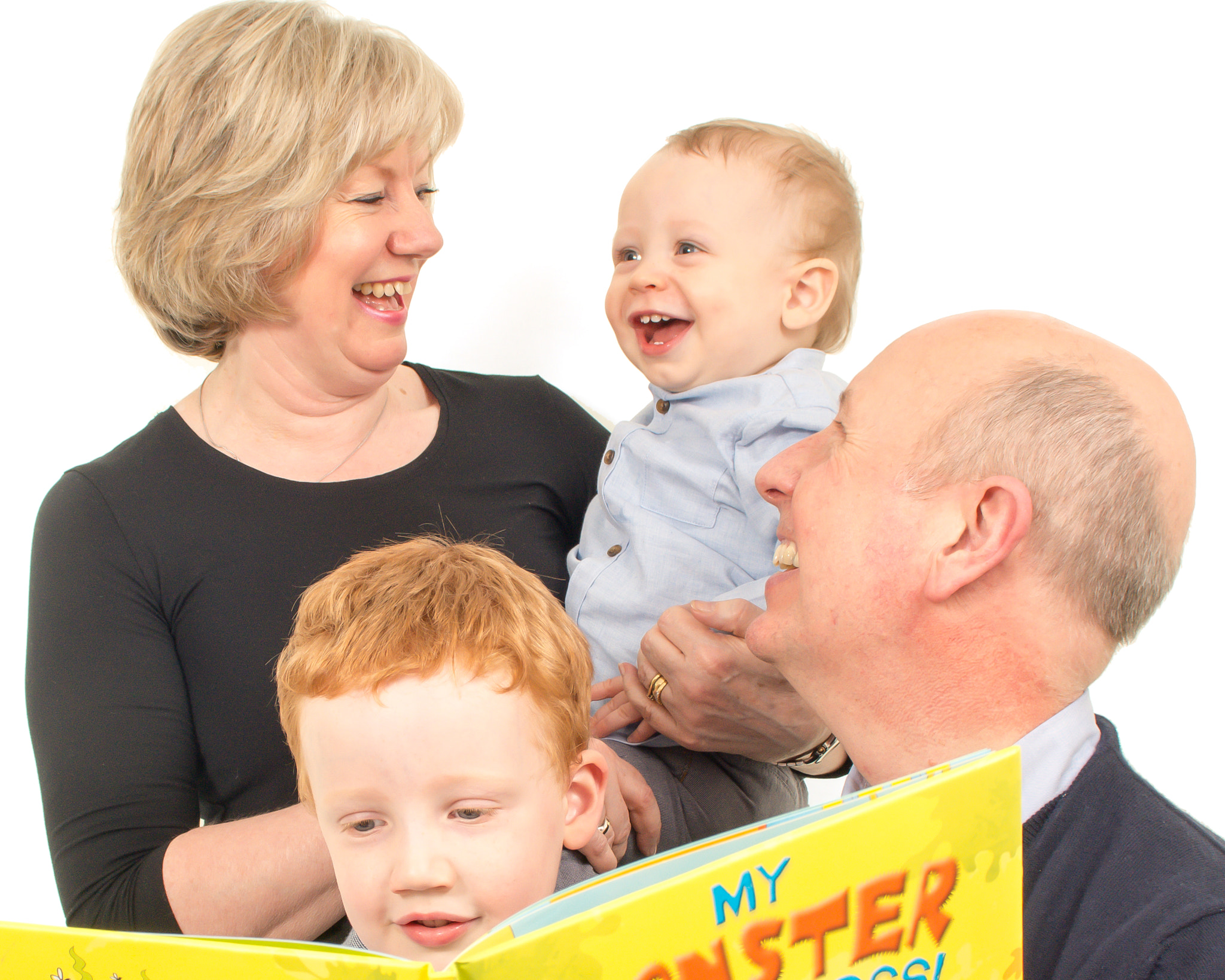 Nikon D7200 + Sigma 24-70mm F2.8 EX DG Macro sample photo. Some lovely grandparents &amp; grandchildren photography