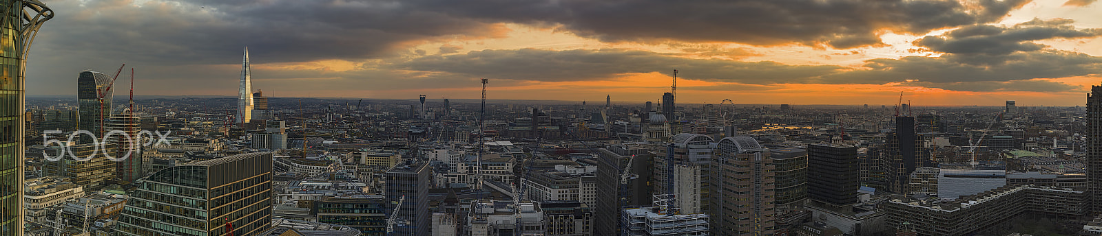 Pentax 645Z + smc PENTAX-FA 645 45-85mm F4.5 sample photo. City of london panoramic late afternoon photography