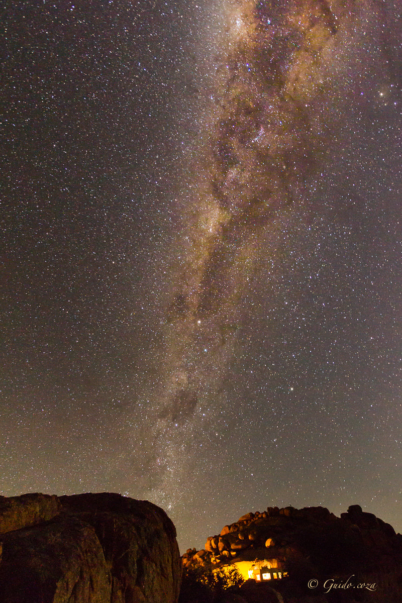 Canon EOS-1D Mark IV + Canon EF 16-35mm F2.8L USM sample photo. Conyon mountain lodge at night photography