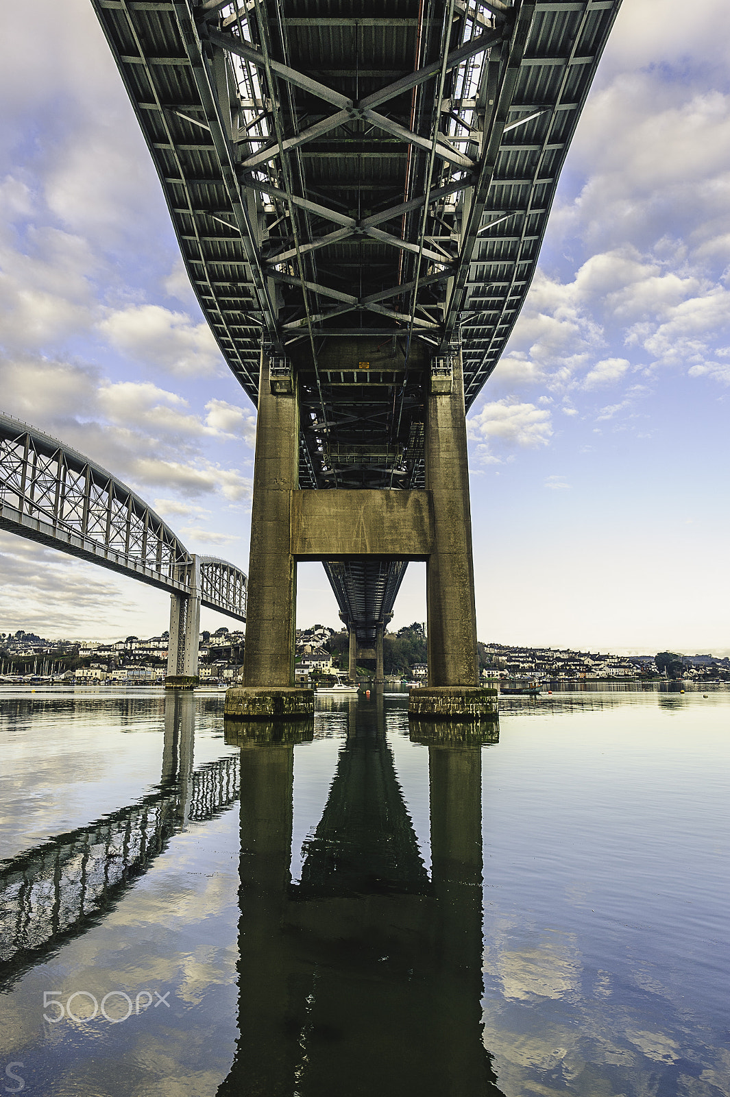 Nikon D700 + Nikon AF-S Nikkor 20mm F1.8G ED sample photo. Under the bridge photography