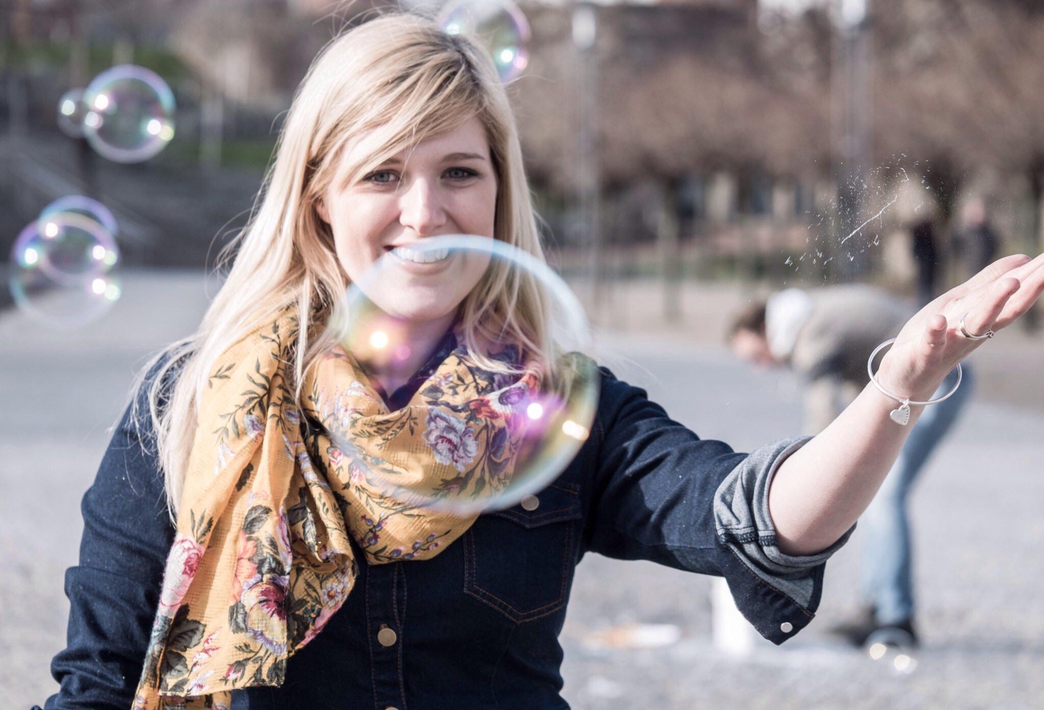 Panasonic Lumix G X Vario 35-100mm F2.8 OIS sample photo. Bubbles photography