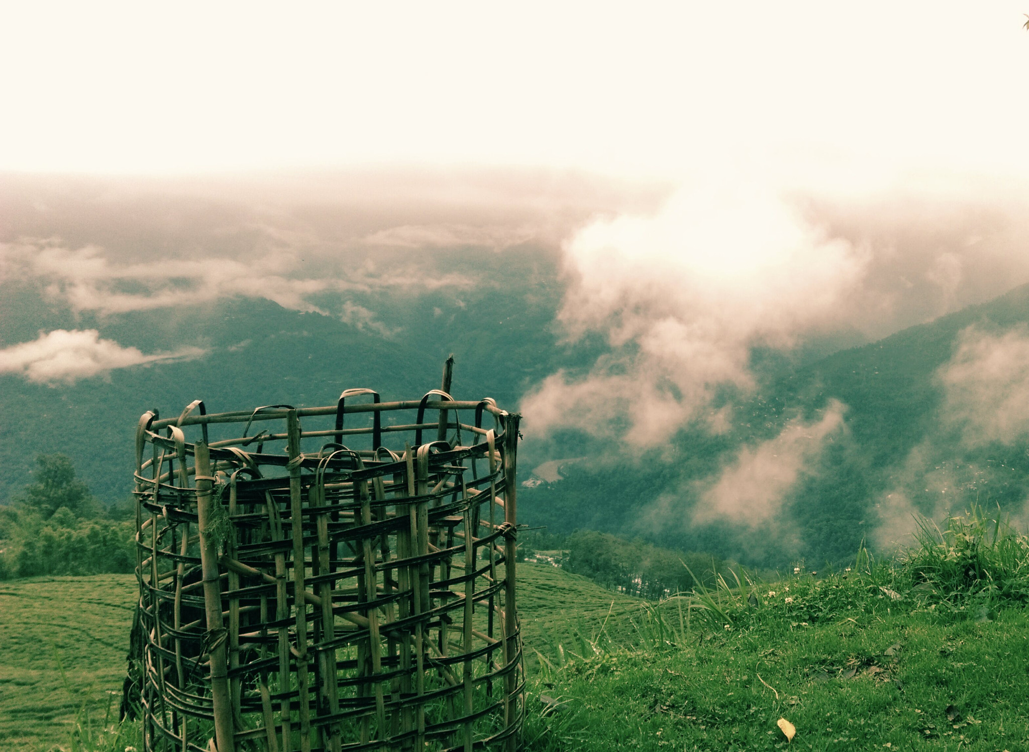 HTC DESIRE 820 DUAL SIM sample photo. Onset of clouds photography