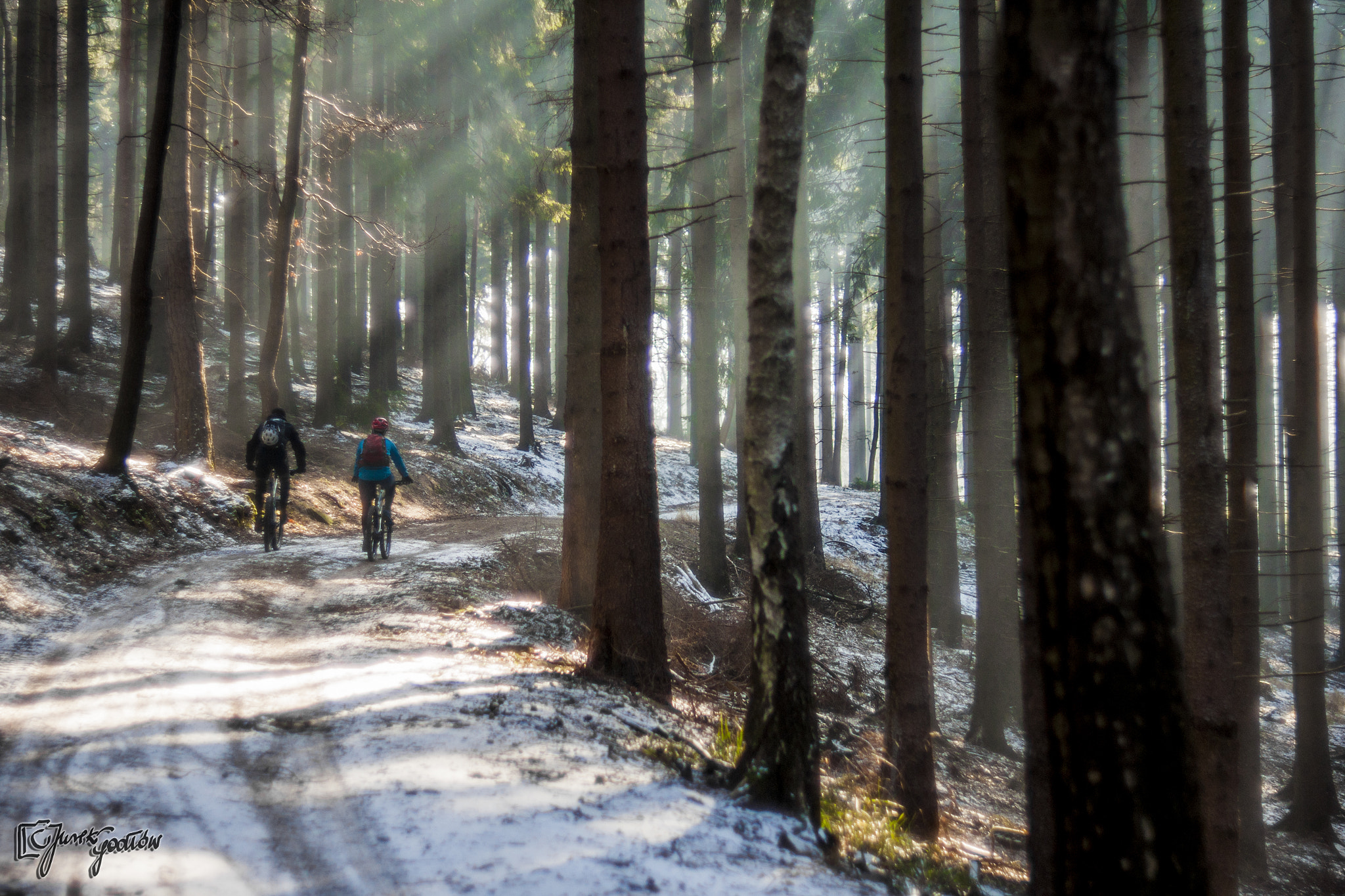 Sony Alpha DSLR-A700 + Minolta AF 50mm F1.7 sample photo. Biking on Ślężą photography