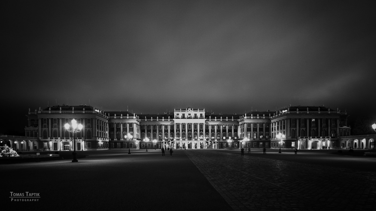 Tokina AT-X Pro 12-24mm F4 (IF) DX sample photo. Schönbrunn photography