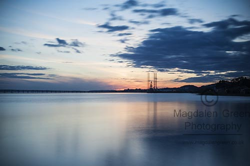 Nikon D700 + AF-S DX Zoom-Nikkor 18-55mm f/3.5-5.6G ED sample photo. Oil rig on the horizon - pretty night view of dundee city and th photography