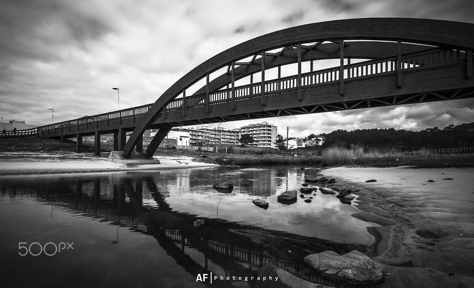 Canon EF-S 10-22mm F3.5-4.5 USM sample photo. The bridge photography