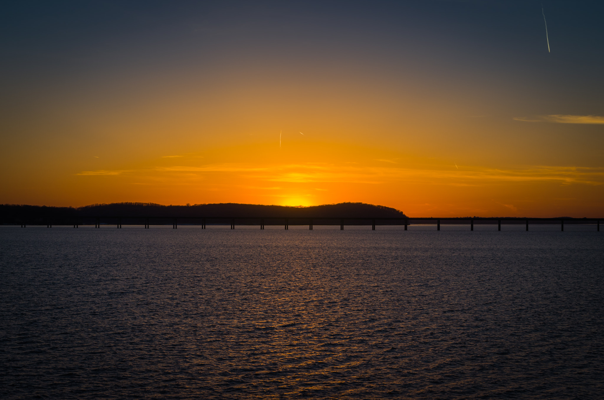 Pentax K-5 IIs + Sigma 17-70mm F2.8-4 DC Macro HSM Contemporary sample photo. Sunset at the lake #1 photography