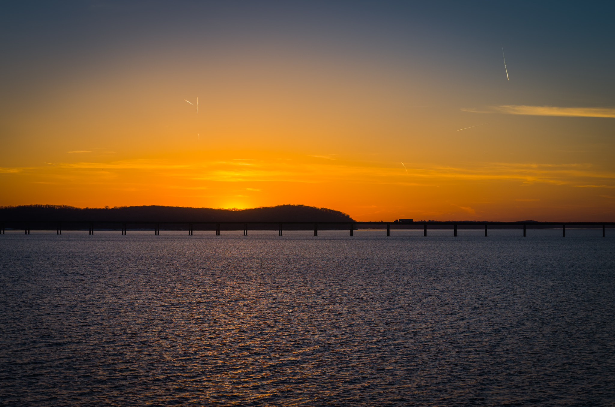 Sigma 17-70mm F2.8-4 DC Macro HSM Contemporary sample photo. Sunset at the lake #2 photography